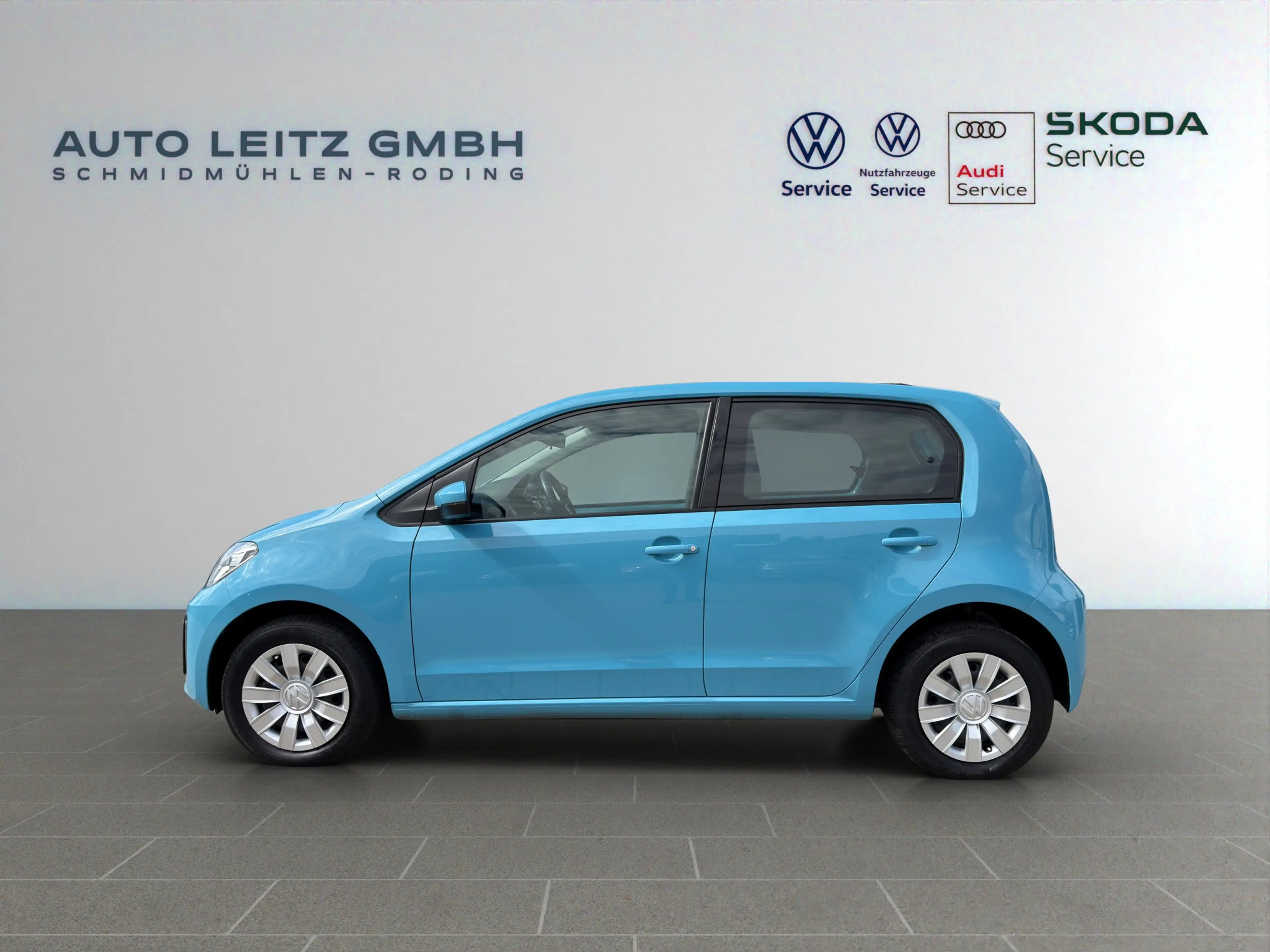 Volkswagen e-up! move! CCS Kamera PDC GRA CompPhone DAB — photo 4