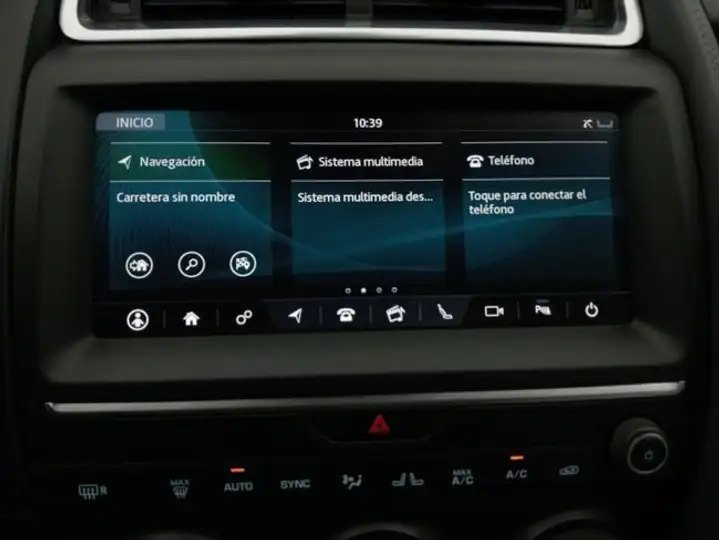 Jaguar E-Pace 2019, foto 12