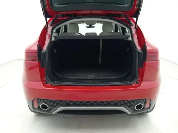 Jaguar E-Pace 2019, foto 29