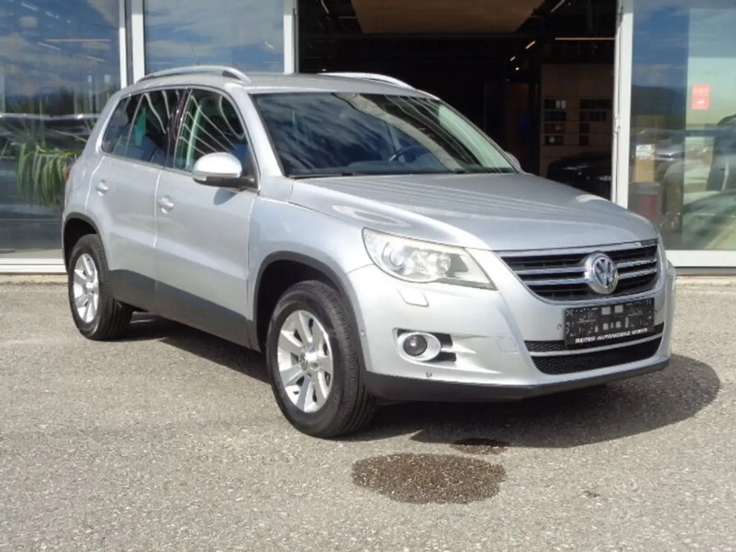 Volkswagen Tiguan Sport & Style 4Motion *TOP Zustand Silber - 1