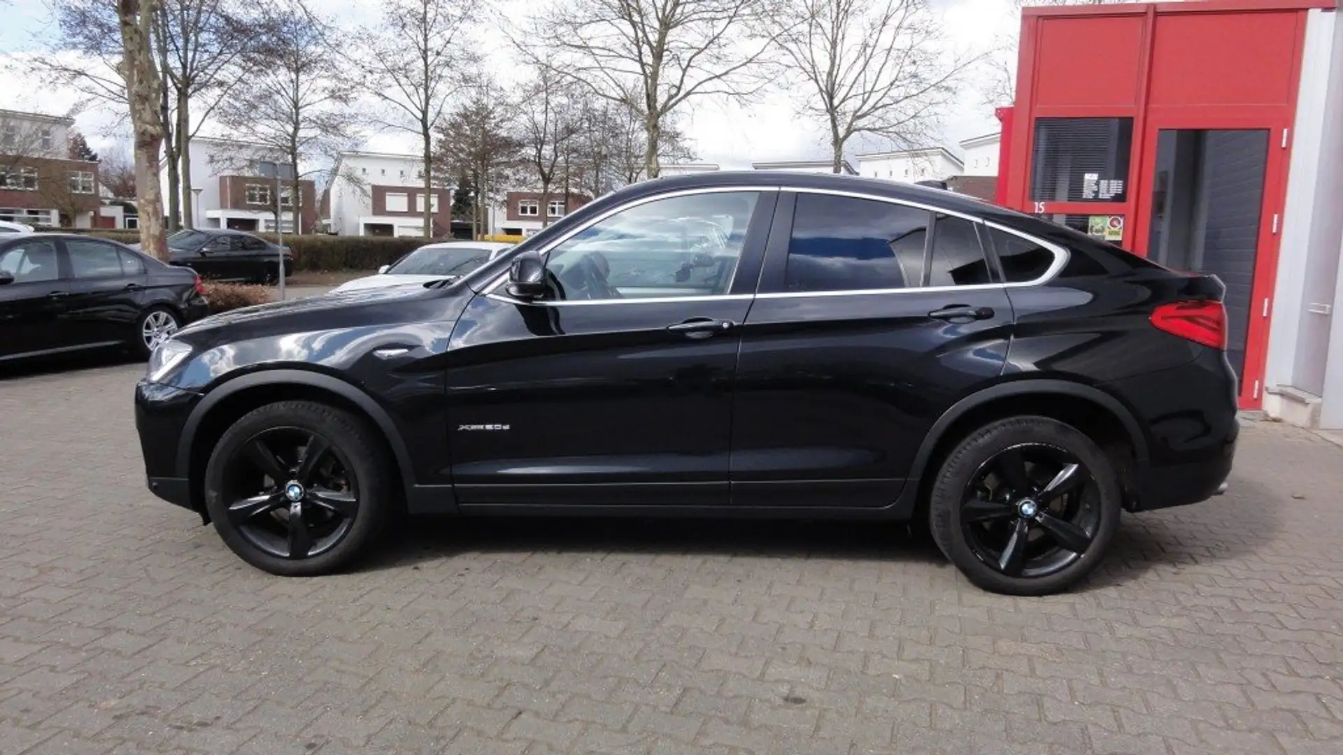 BMW X4 X4 xDrive20d Aut. xLine Czarny - 1