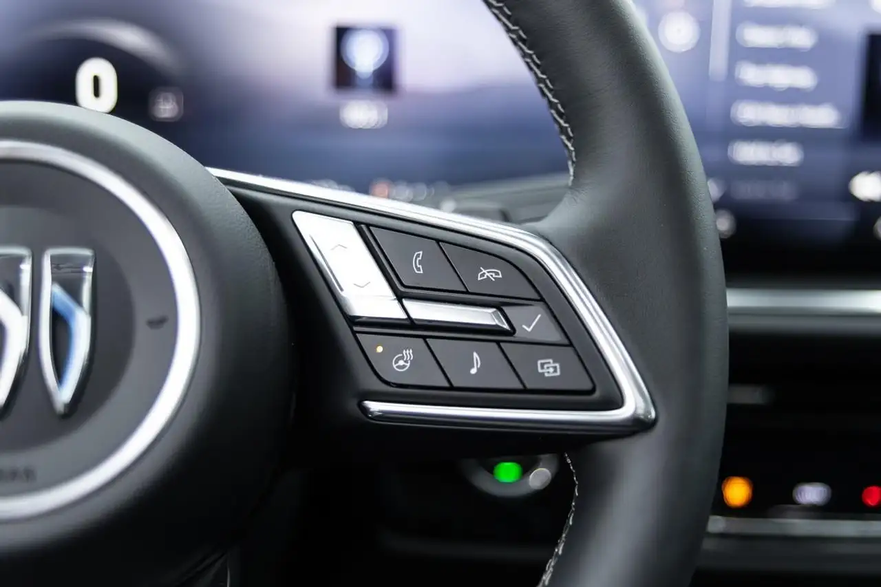 Buick Envision снимка Buick Envision