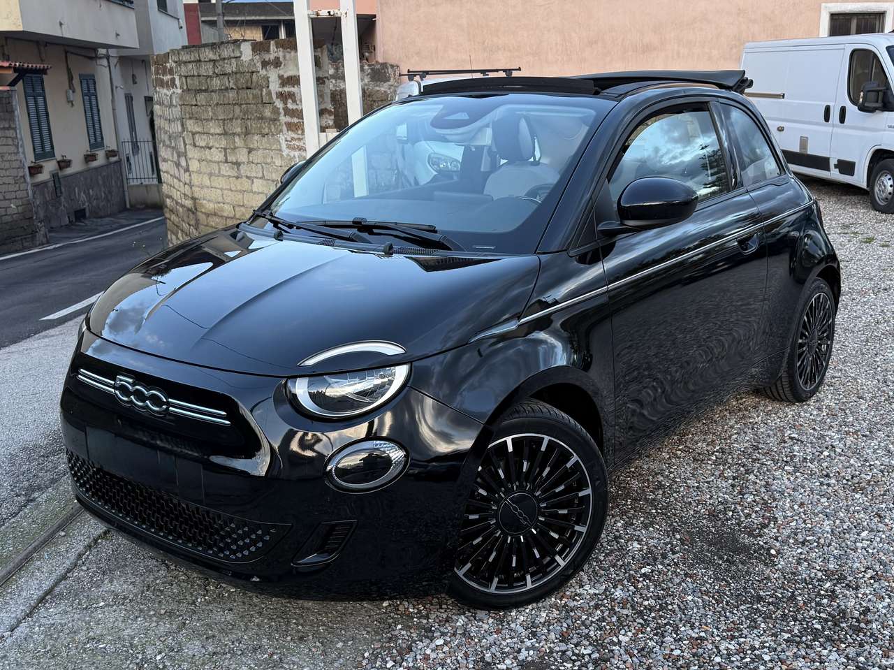 Fiat 500e Cabrio 43 kWh La Prima -batt 100% (Soh)-