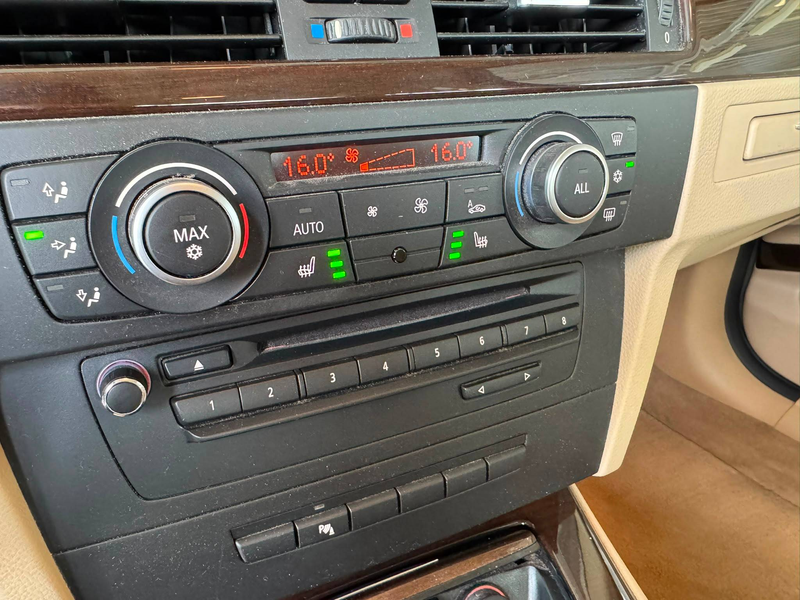 BMW 320 🟩2.0 ESSENCE 170CV - AUTOMATIQUE - GPS - AIRCO — photo 12