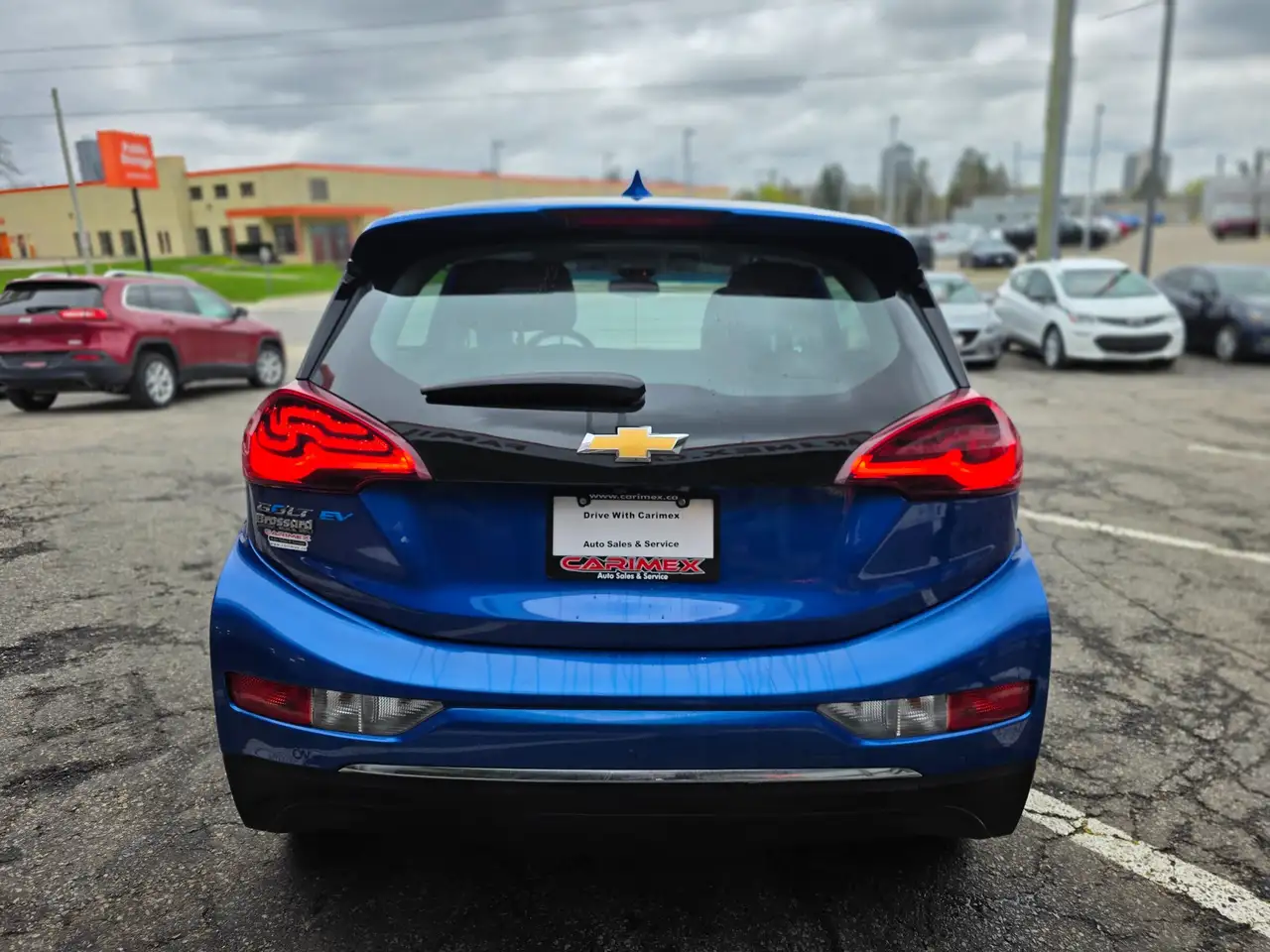 Chevrolet Bolt снимка Chevrolet Bolt