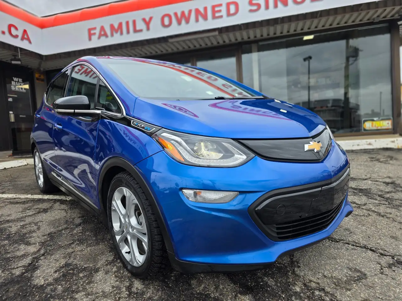 Chevrolet Bolt снимка Chevrolet Bolt