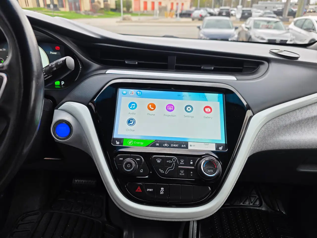Chevrolet Bolt снимка Chevrolet Bolt