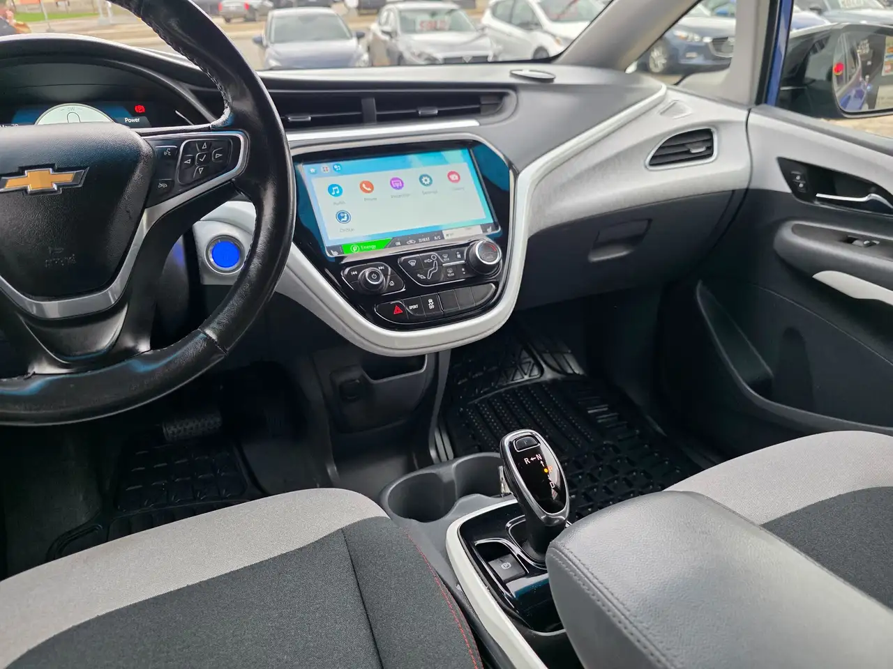 Chevrolet Bolt снимка Chevrolet Bolt