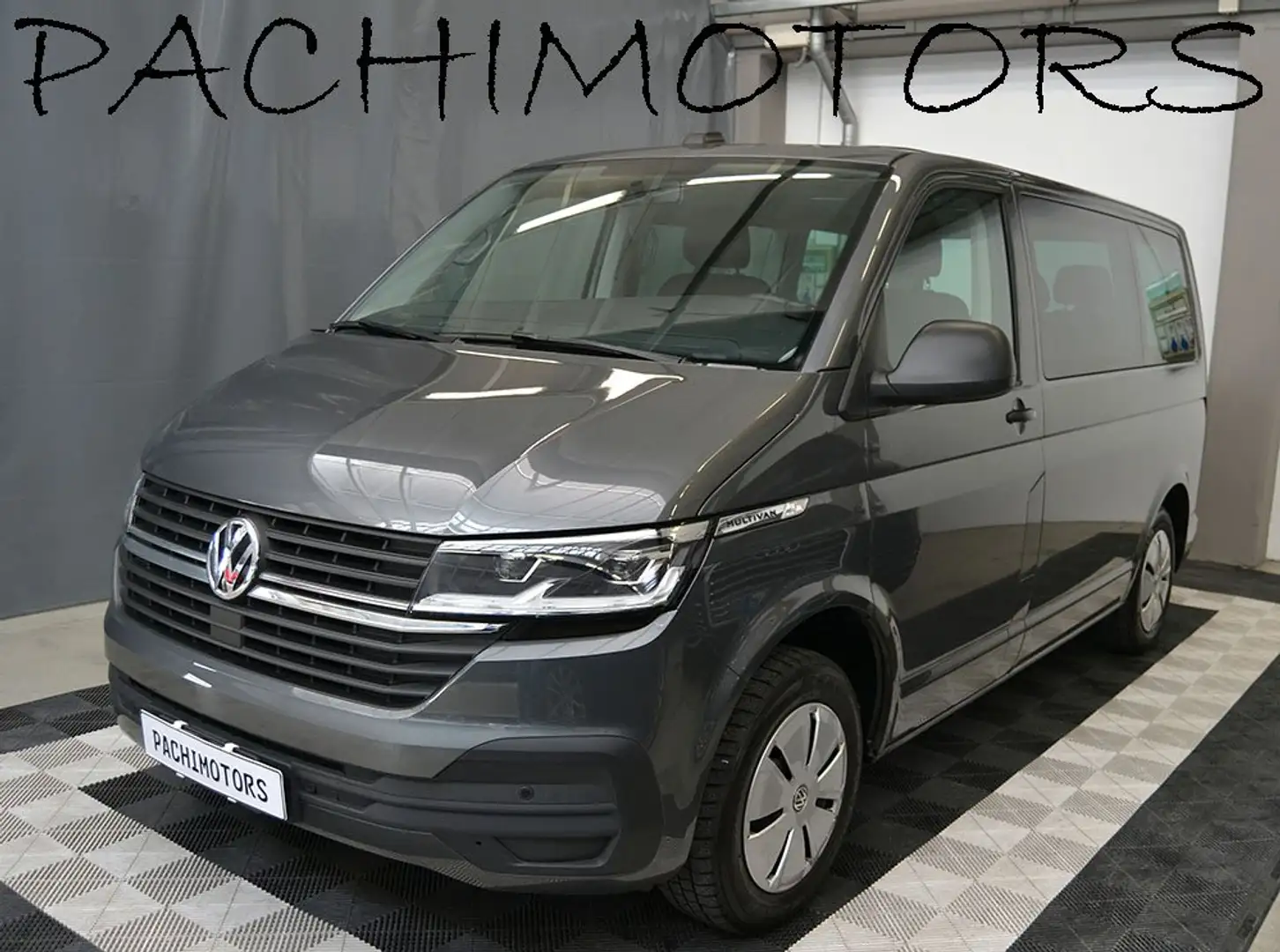 Volkswagen T6.1 Multivan 2.0 TDI 150CV DSG Trendline PEDANA DISABILI Grigio - 1