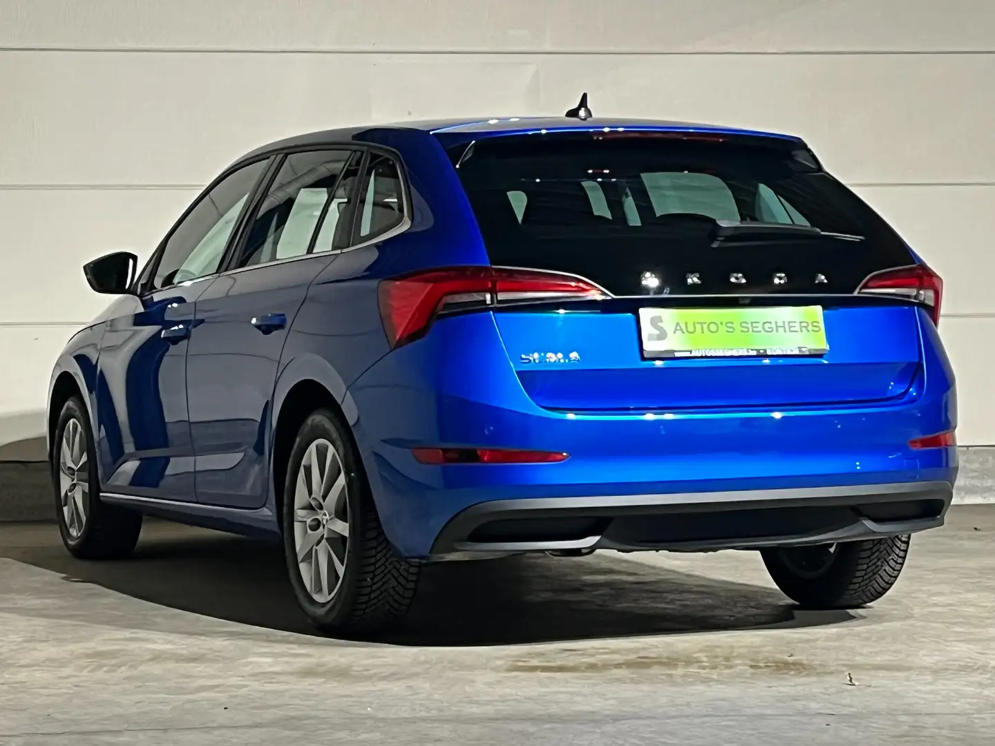 Skoda Scala 1.0 TSI Style Kék - 2