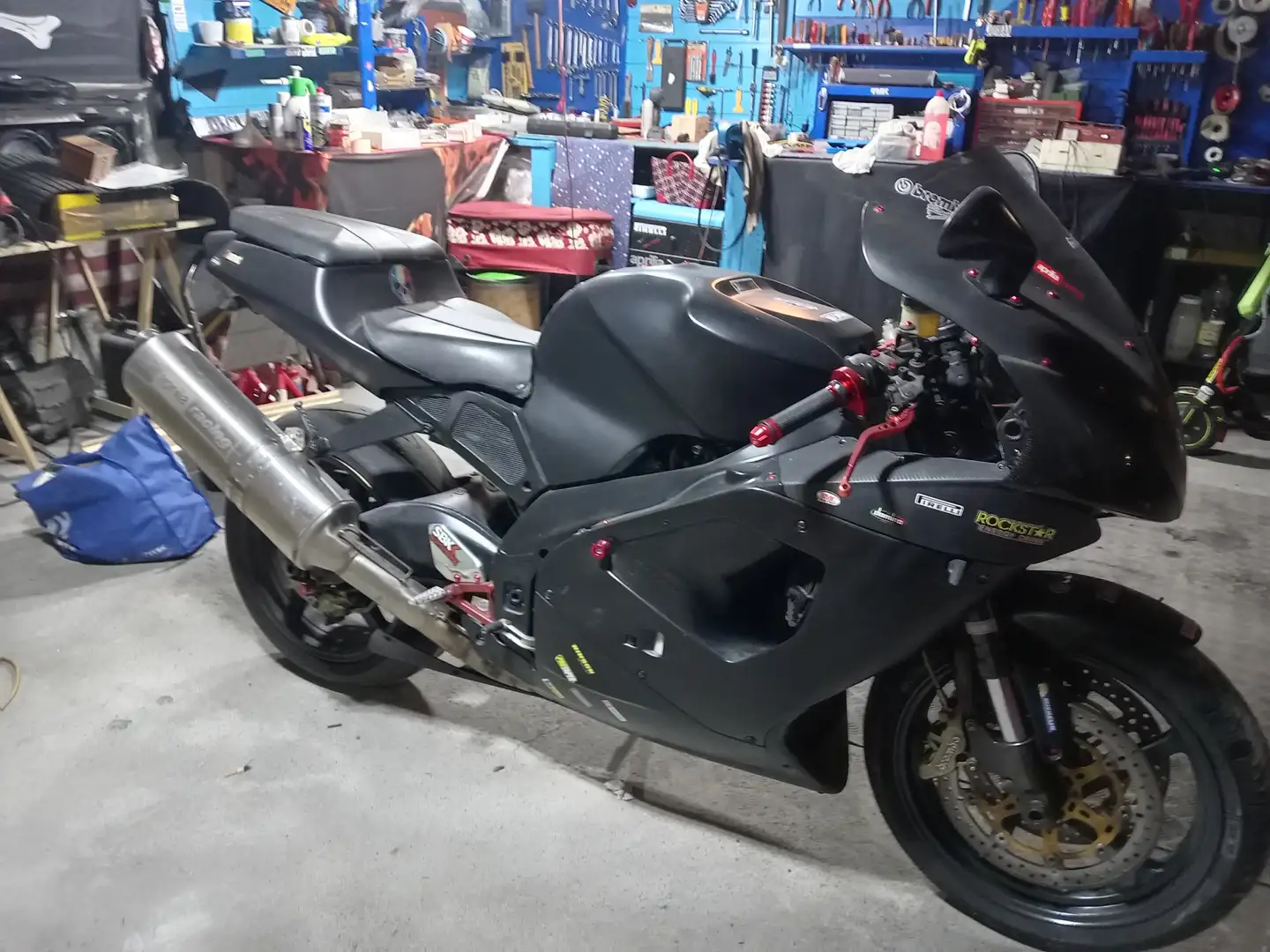 Aprilia RSV Mille Negru - 2