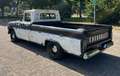 Chevrolet Chevrolet C20 - thumbnail 3
