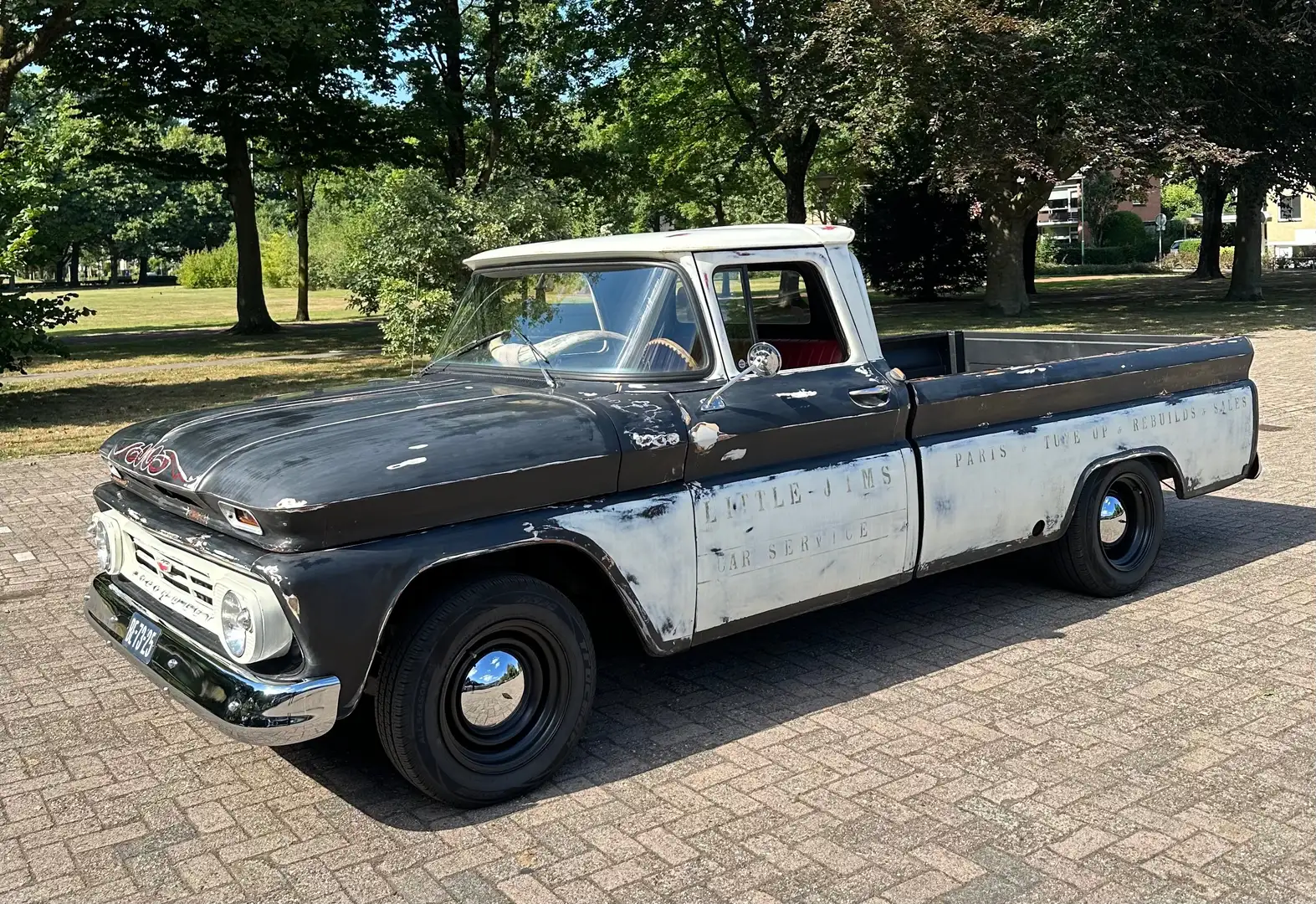 Chevrolet Chevrolet C20 - 2