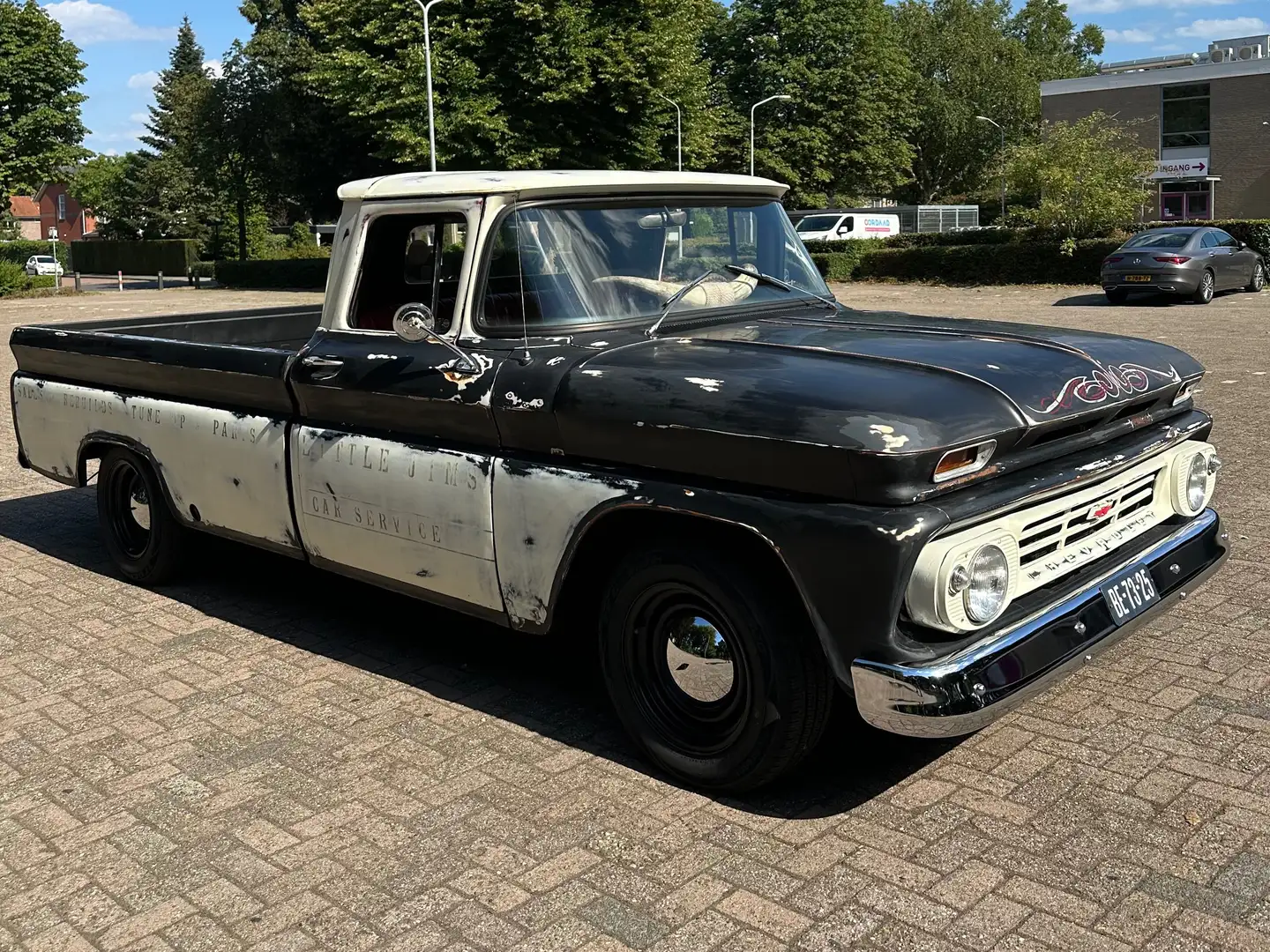 Chevrolet Chevrolet C20 - 1