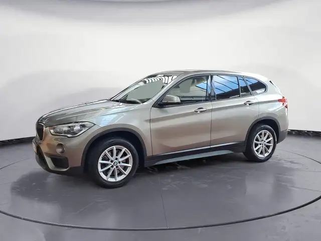 Bmw X1 xDrive20d Aut. Ad *NAVI*PDC*LED*
