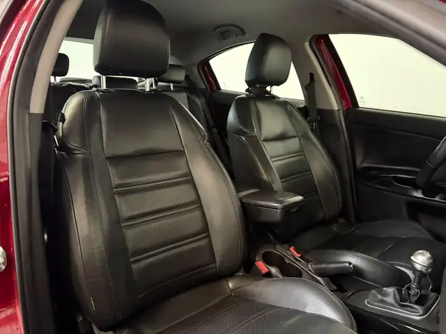Alfa Romeo Giulietta view 5