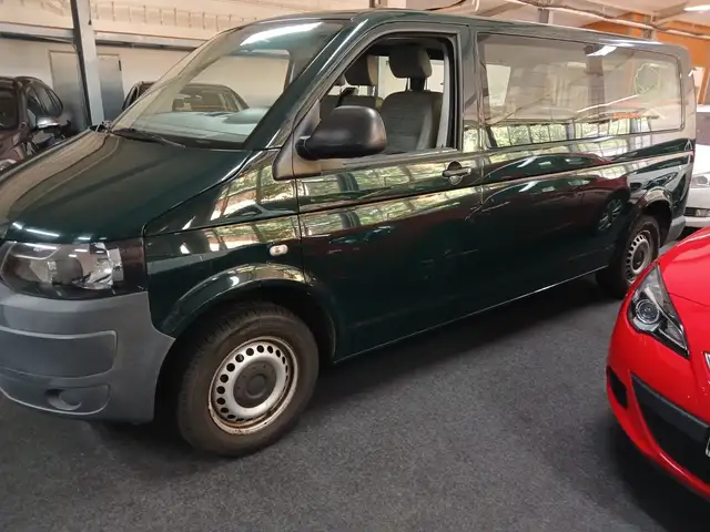 Volkswagen T5 Transporter T5 Kombi lang  Allrad Anhänger Tempom Tüv neu
