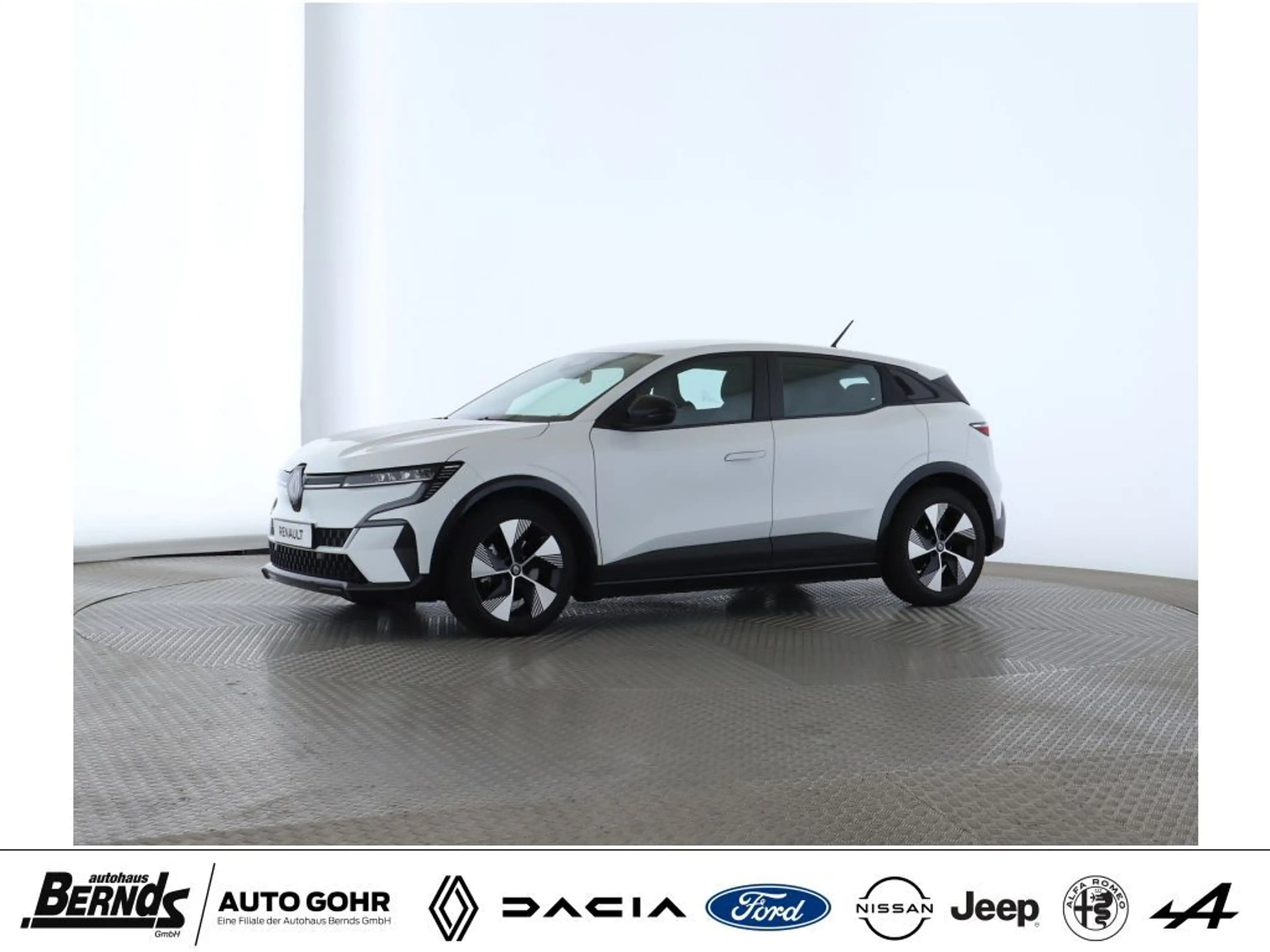 Renault Megane E-Tech EV40 130hp boost charge Equilibre KLIMA  R-KAMERA — photo 11