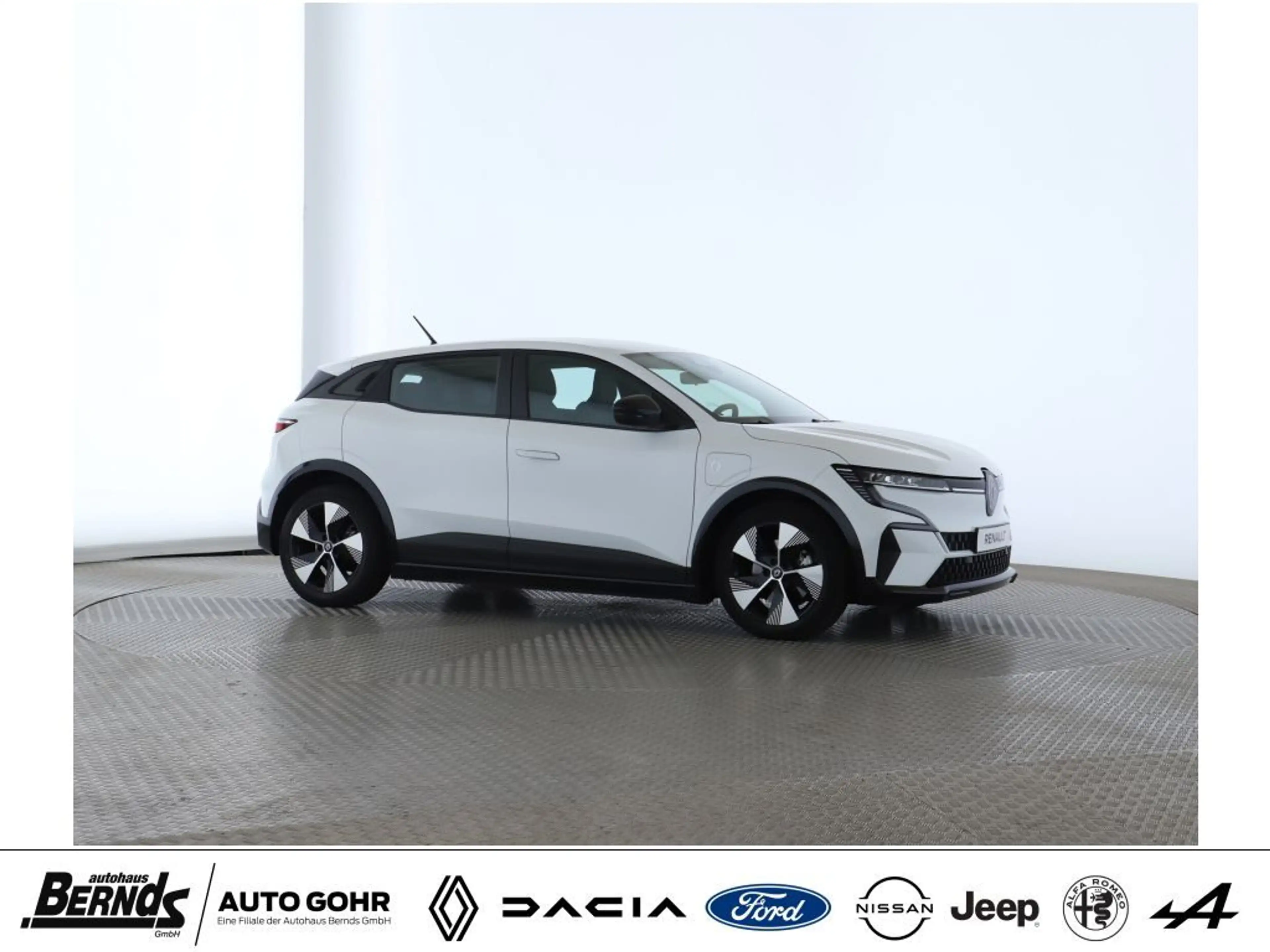 Renault Megane E-Tech EV40 130hp boost charge Equilibre KLIMA  R-KAMERA — photo 5