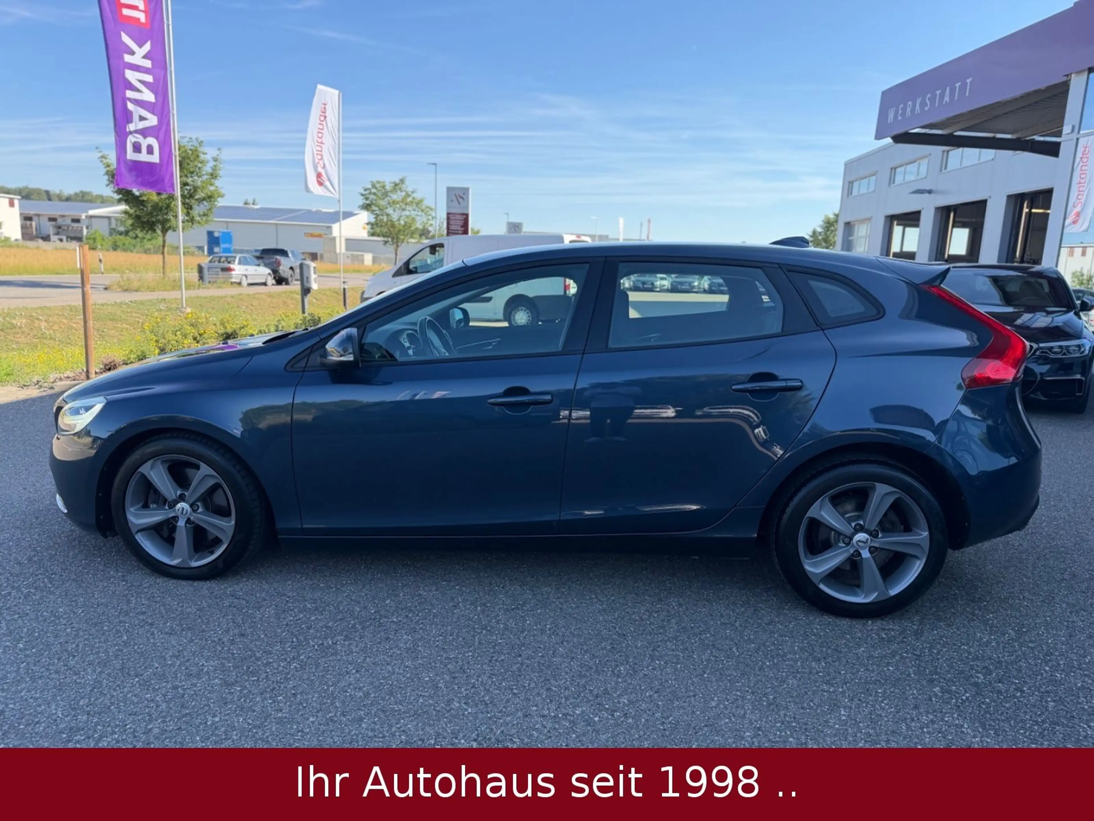 Volvo V40 D3 2.0 Momentum Automatik *LED/KAMERA/SENUS* — photo 10