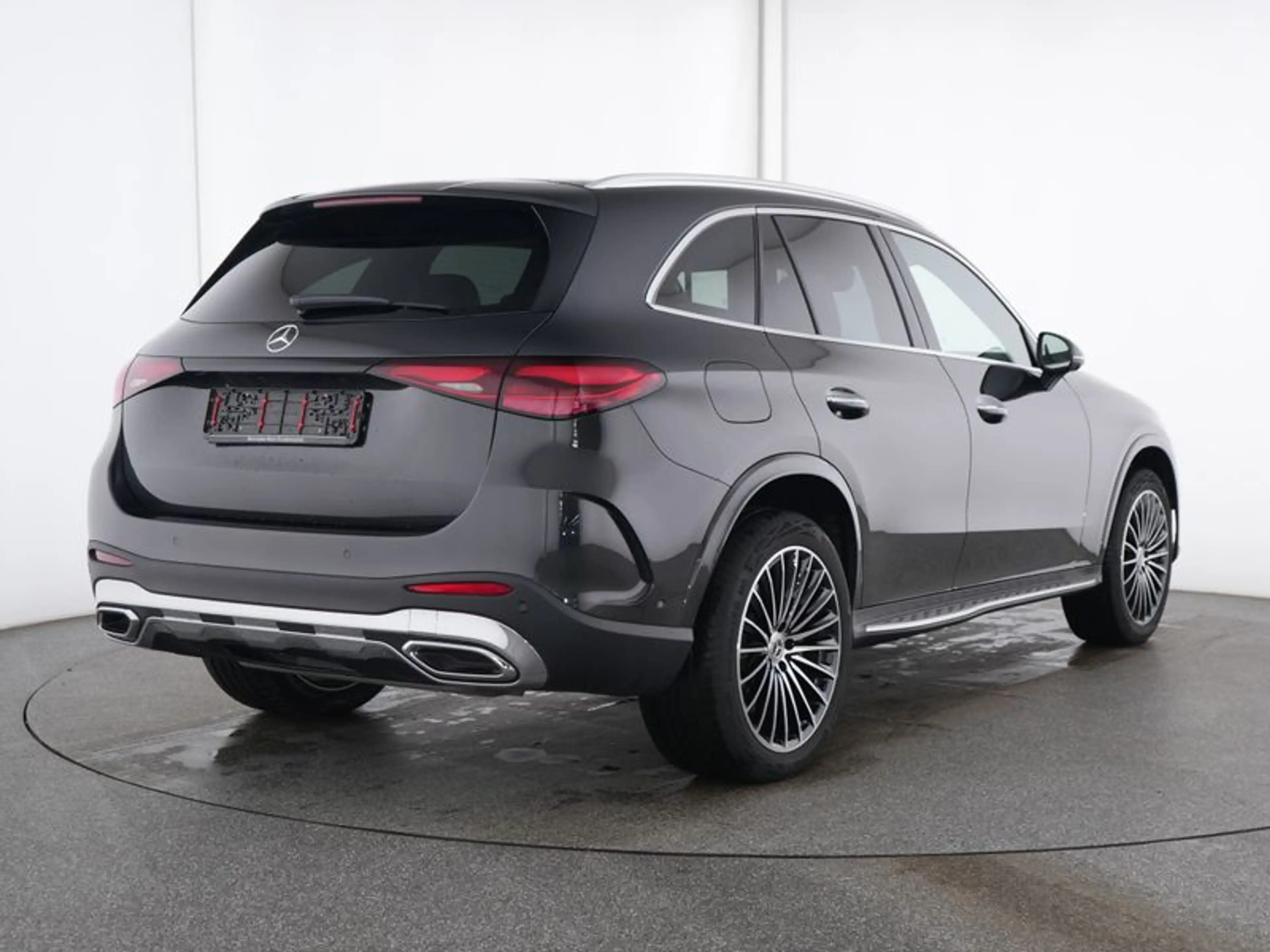 Mercedes-Benz GLC 300 e 4M AMG/Edition/Pano/AHK/Fahrassist+/20 — photo 3