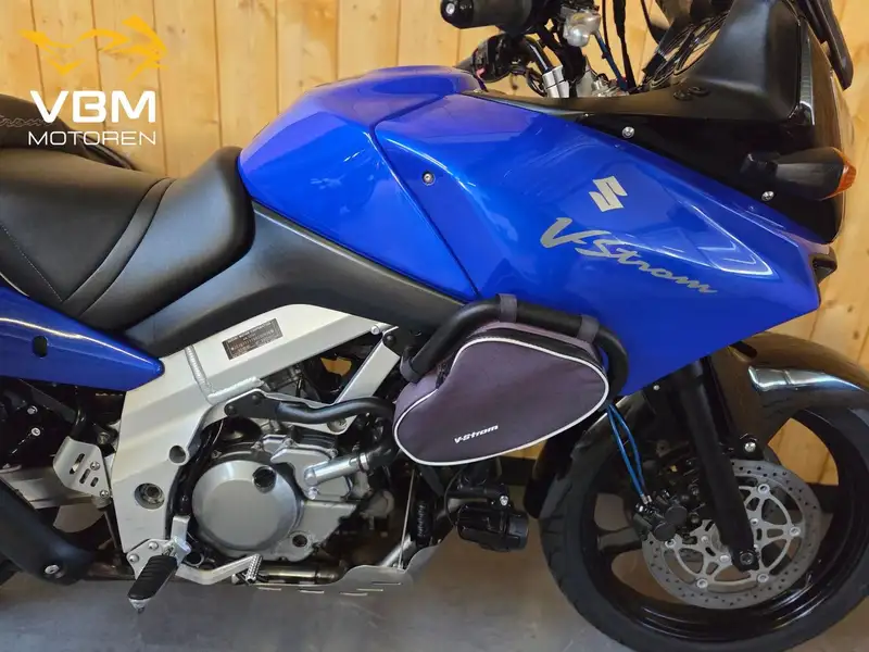 Suzuki V-Strom 650 - foto 8