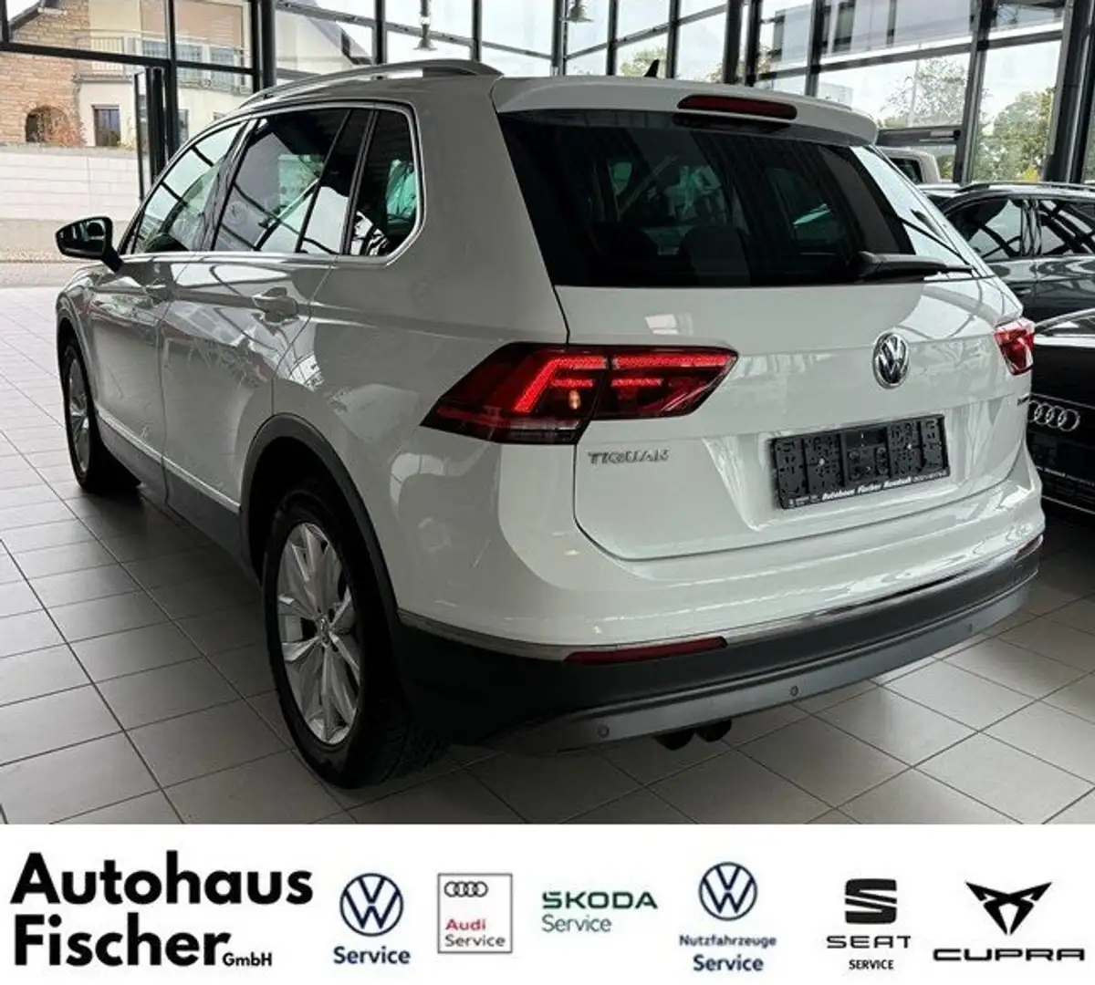 Volkswagen Tiguan Highline BMT/Start-Stopp 4Motion Weiß - 2