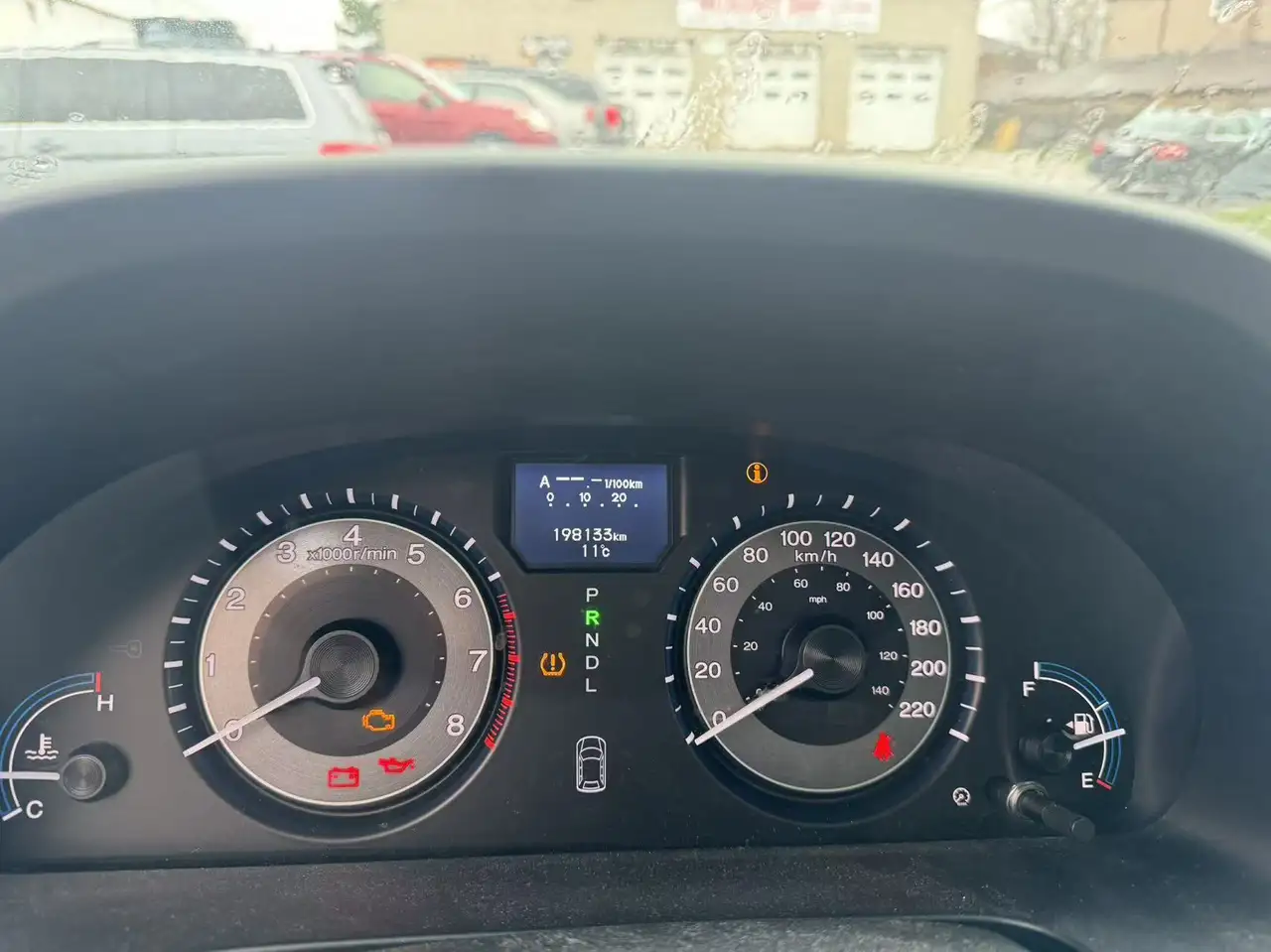 Honda Odyssey снимка Honda Odyssey