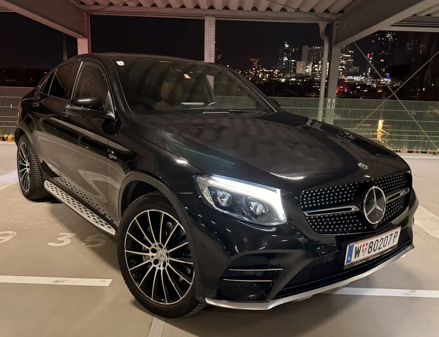 Mercedes-Benz GLC 43 AMG Coupé 4MATIC Schwarz - 2