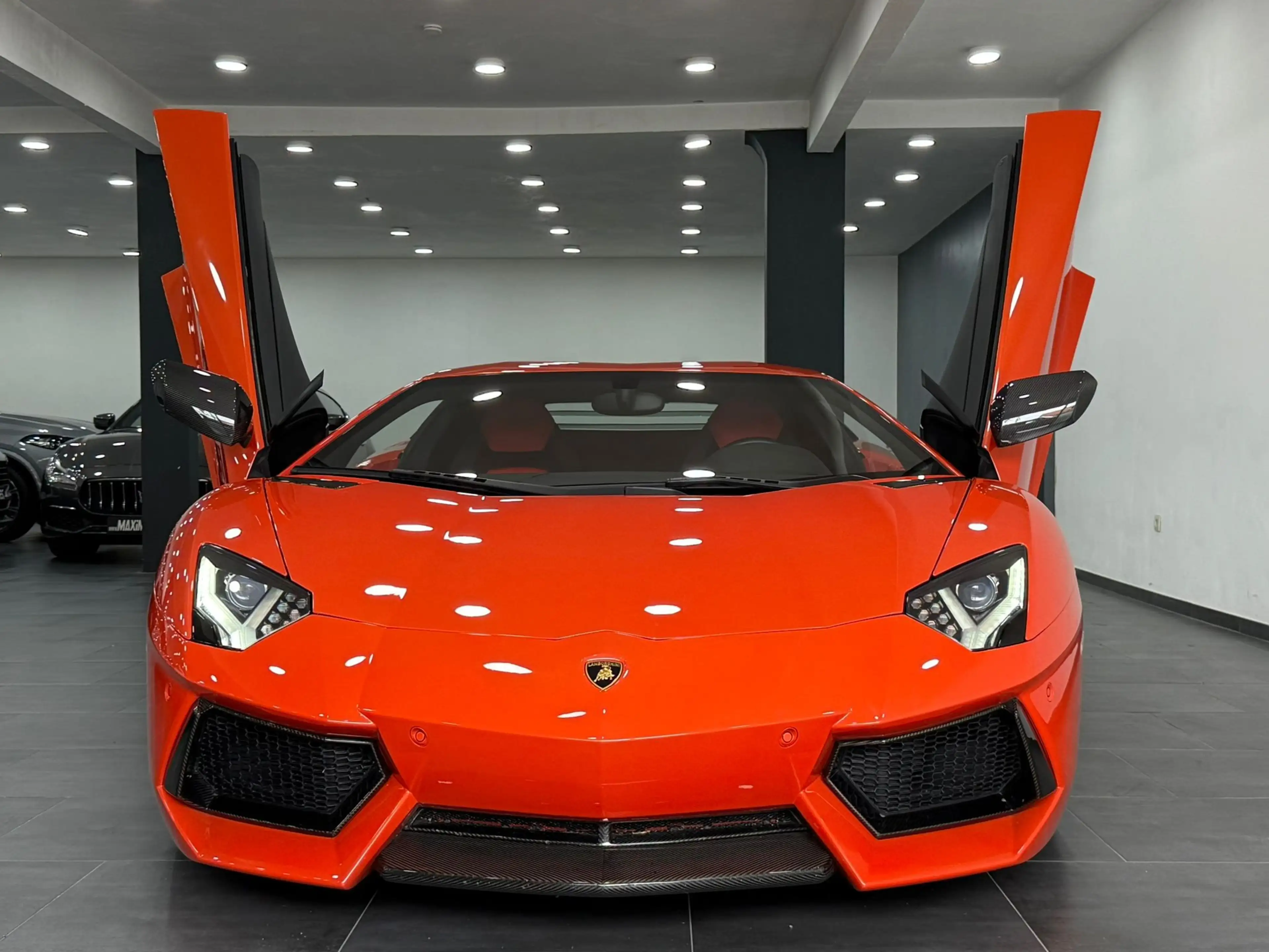 Lamborghini Aventador LP700-4 6.5V12 Full Full Carbon Lift Full Service — photo 4