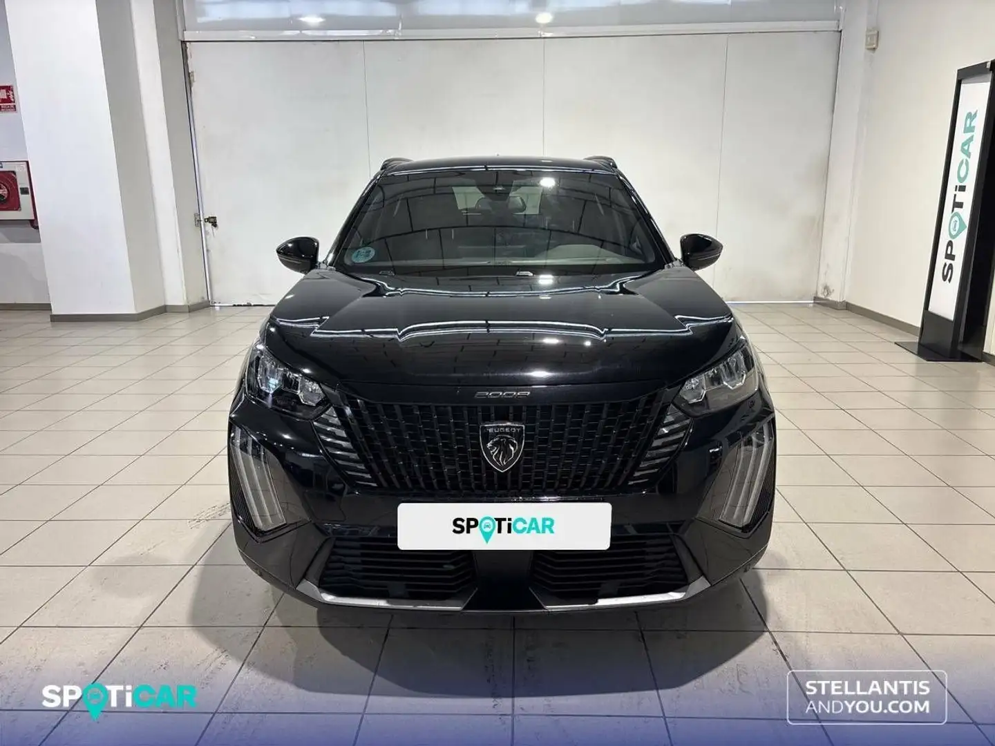 Peugeot 2008 1.2 BlueHDI S&S Allure EAT8 130 Noir - 2