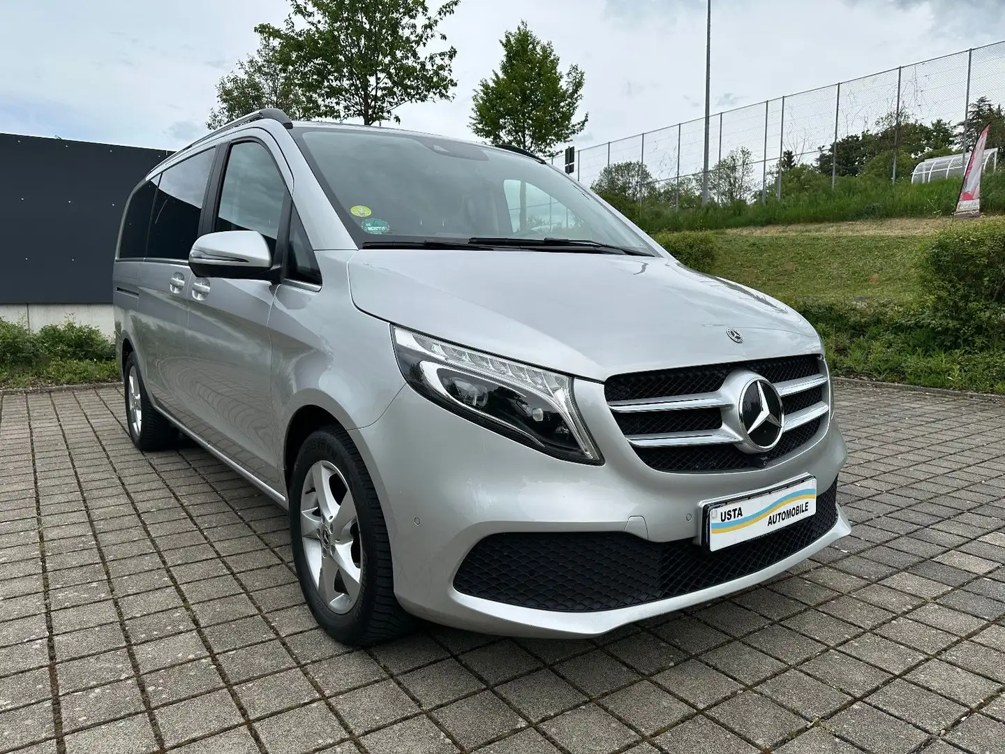 Mercedes-Benz V 300 AVANTGARDE EDITION 4MATIC /360°Kamer/Mem/B Argent - 2