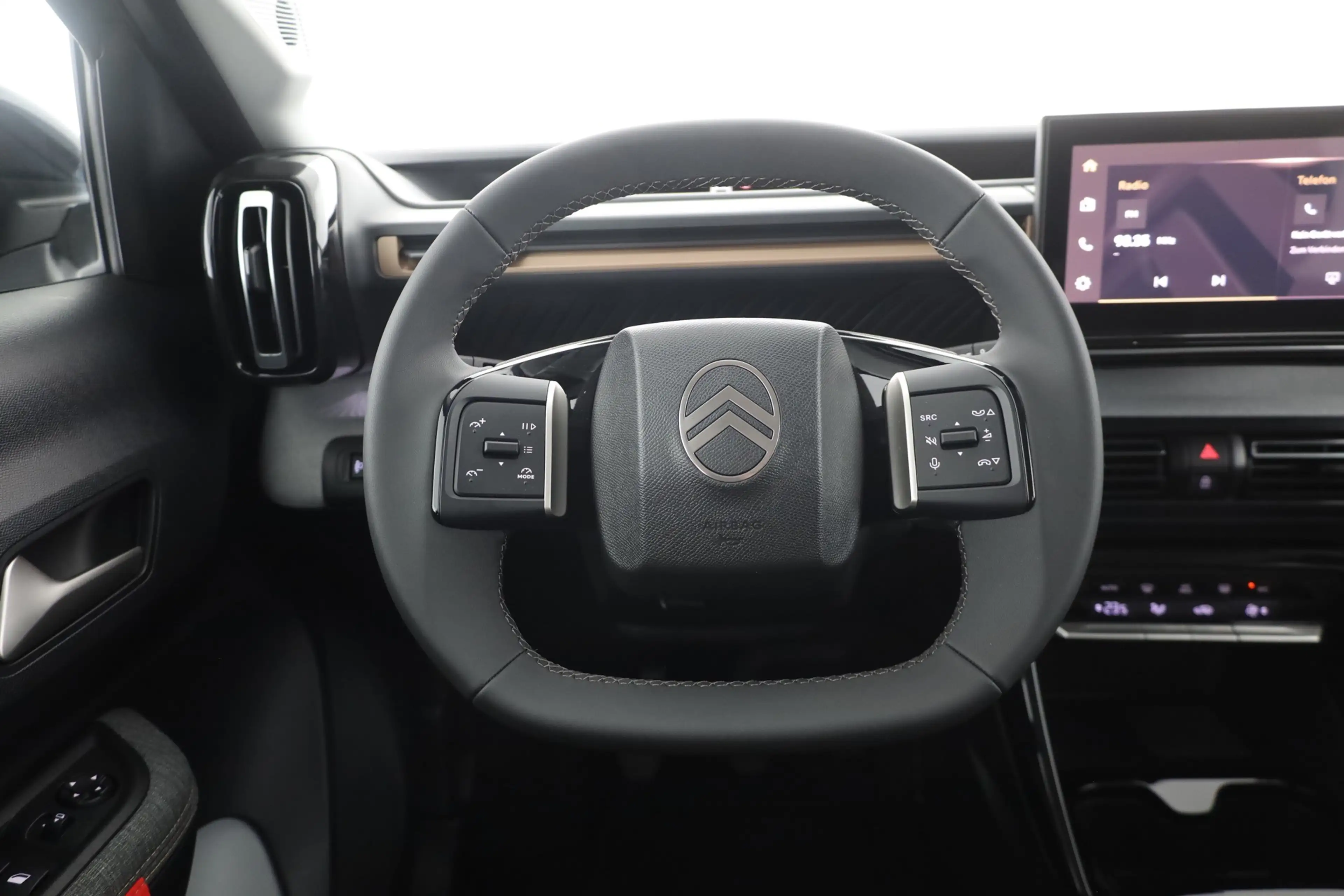 Citroen C3 Aircross 1.2 PureTech 100 LED Kamera Tempomat — photo 14