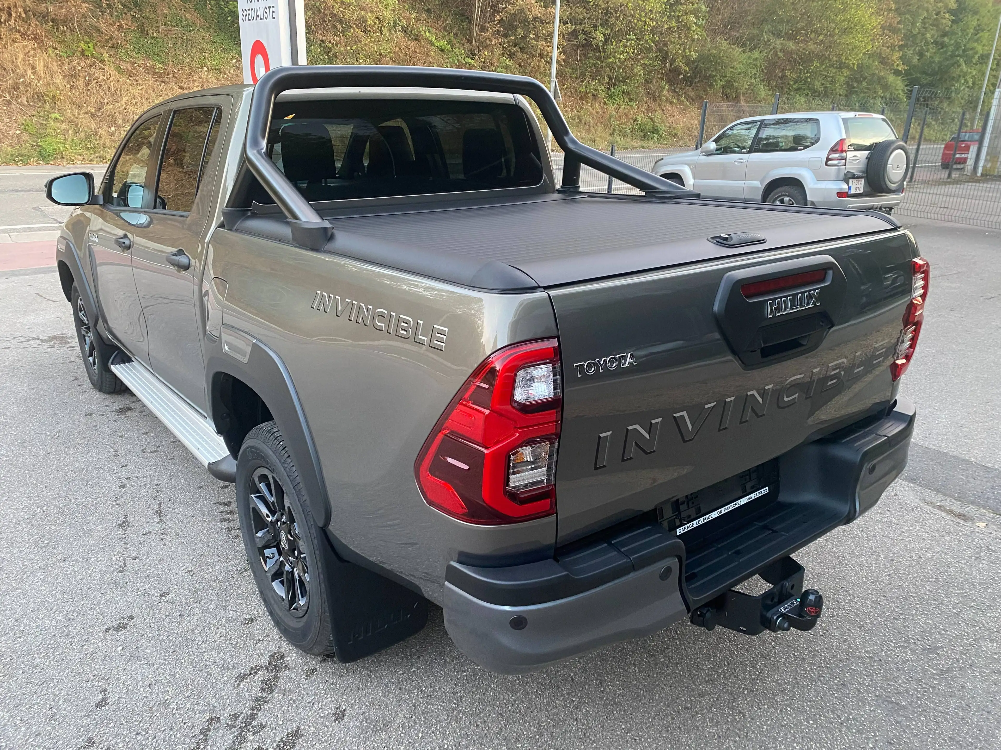 Toyota Hilux 2.8 D-4D 4WD Invincible — photo 3
