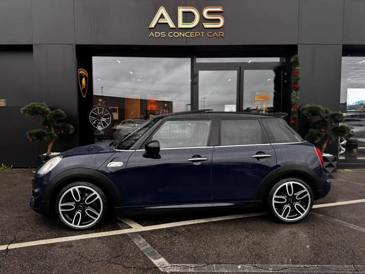 MINI Cooper S John Cooper Works Chili Bleu - 2