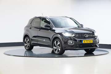 1.0 TSI Style | R-line |