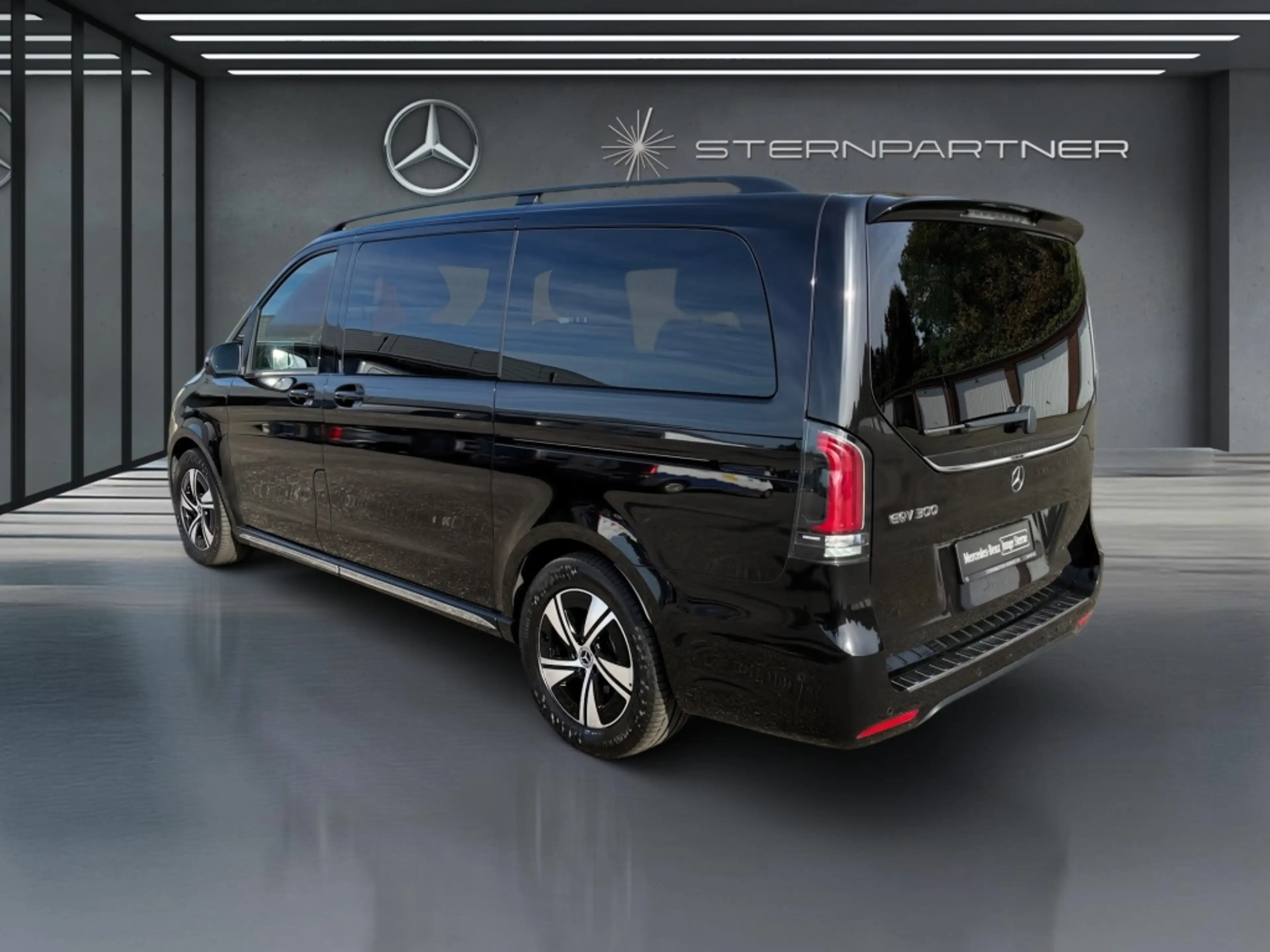 Mercedes-Benz EQV 300 lang elektr.Heck+Schiebetür+LED+Carplay — photo 7