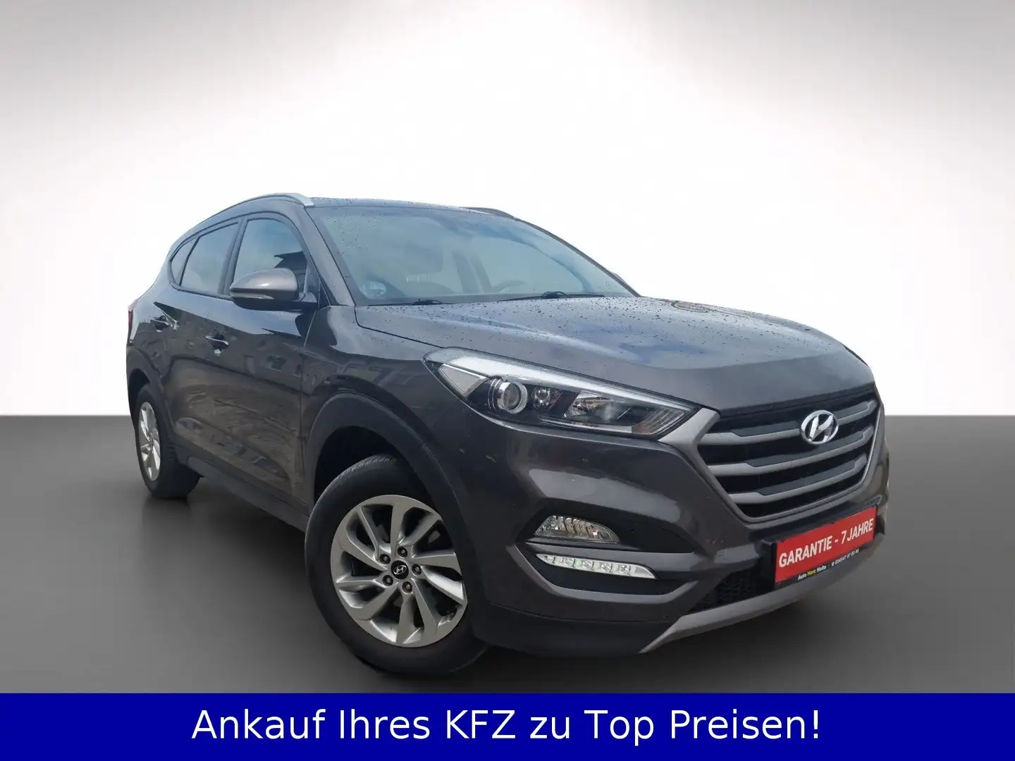 Hyundai TUCSON Sitz&Lenkradh+PDC+Navi+Klimaautomatik Šedá - 2