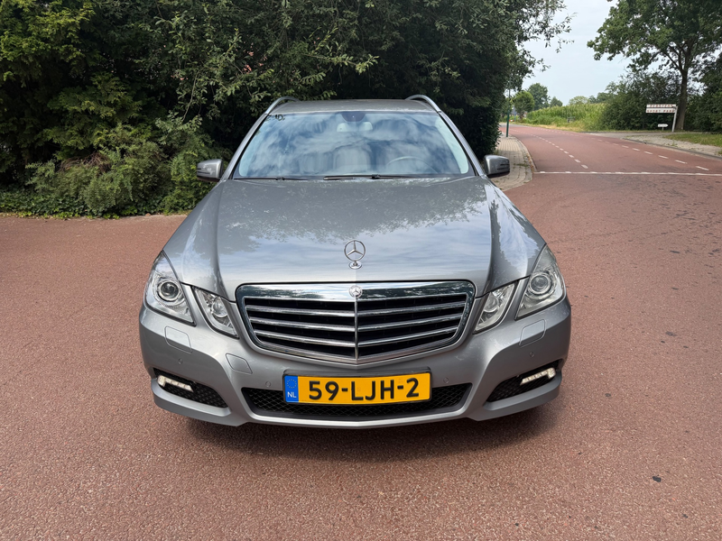Mercedes-Benz E 200 Estate CGI Avantgarde / Navi / xenon / leder / Air — photo 2