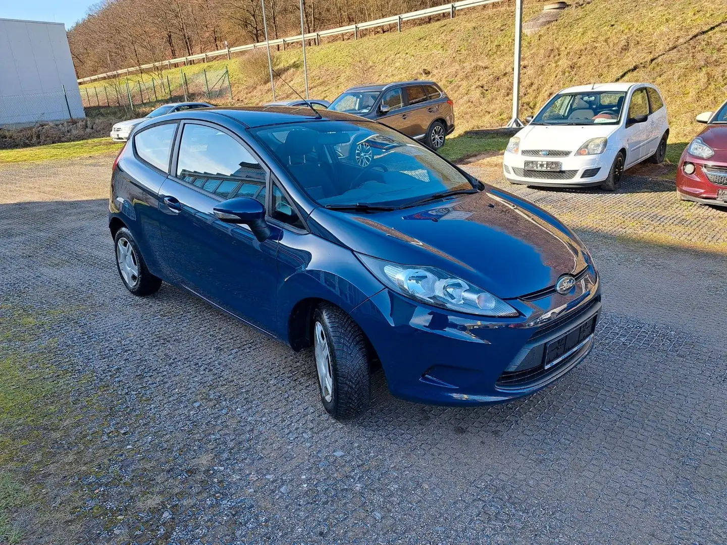 Ford Fiesta Trend Klima Azul - 2