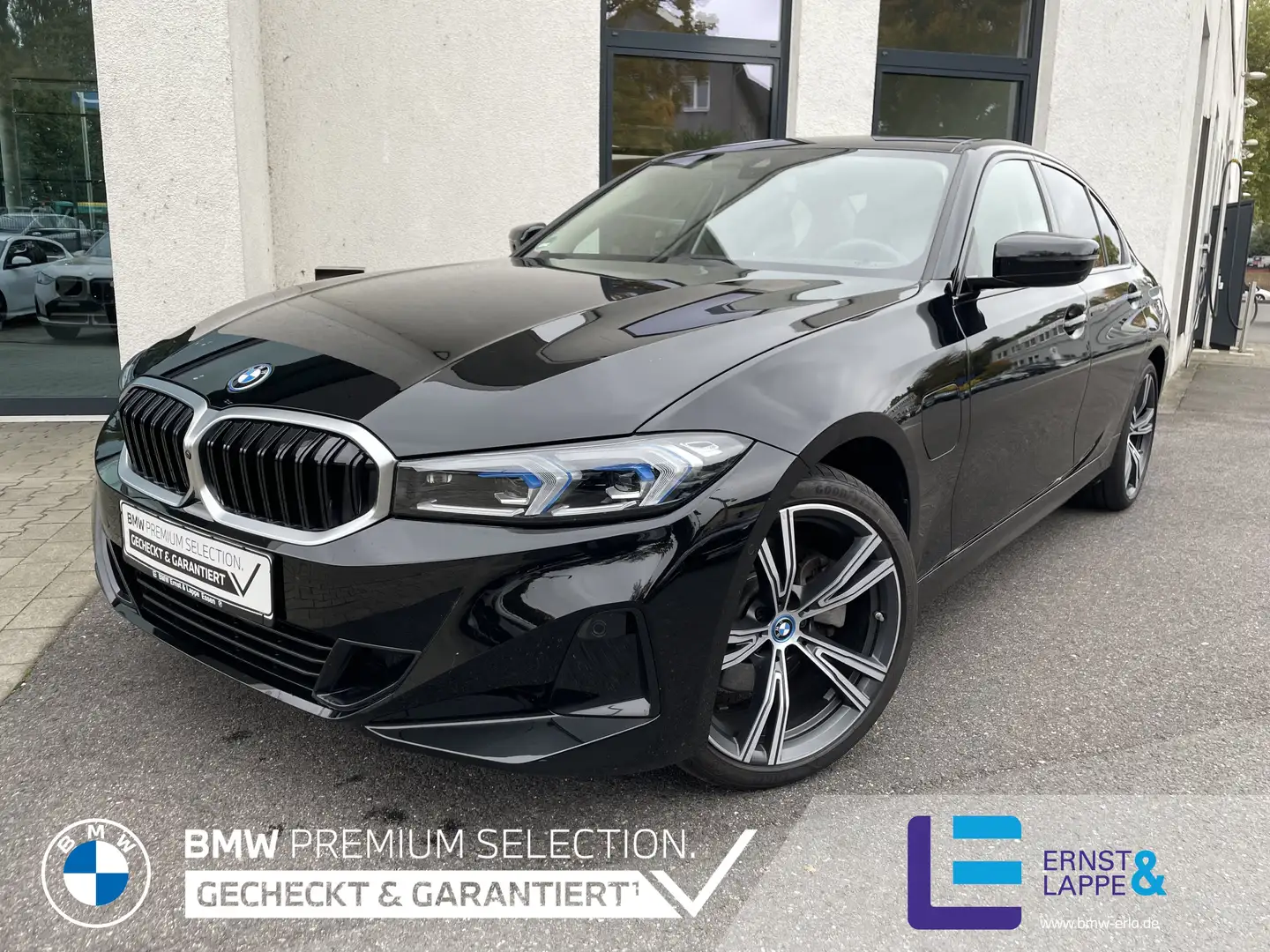 BMW 330 e xDrive Limo | Glasdach AKTUELLES MODELL 25! Schwarz - 1