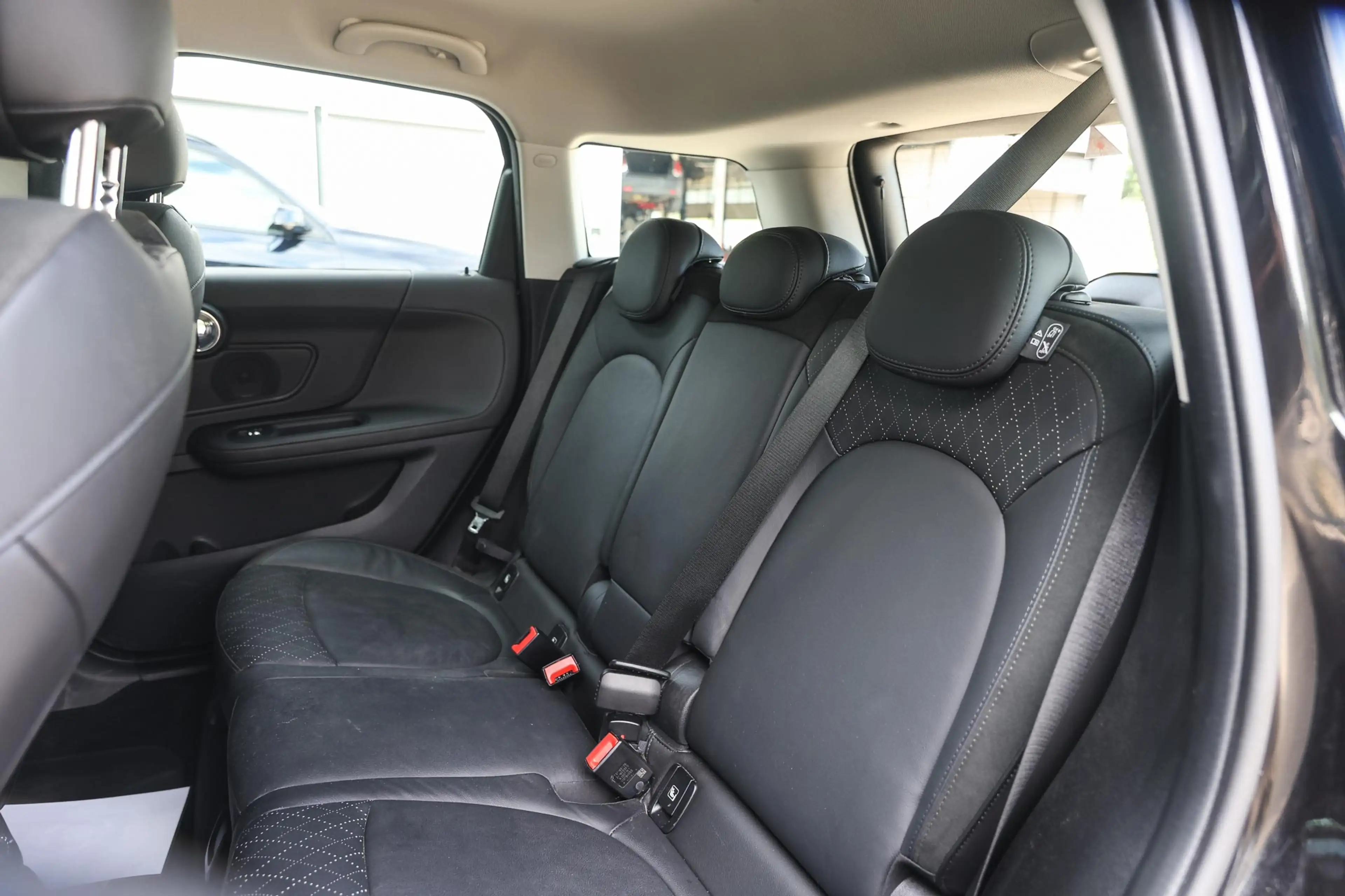MINI Cooper Countryman Automaat / Comfortstoelen / Stoelverwarming / Comf — photo 11