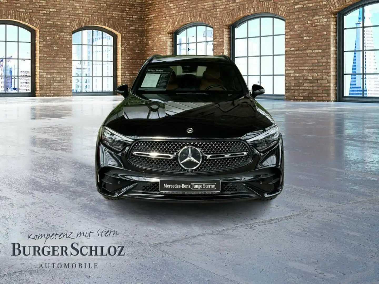 Mercedes-Benz GLC 300 d 4M AMG Pano Night SpurW W-Paket PDC Schwarz - 2