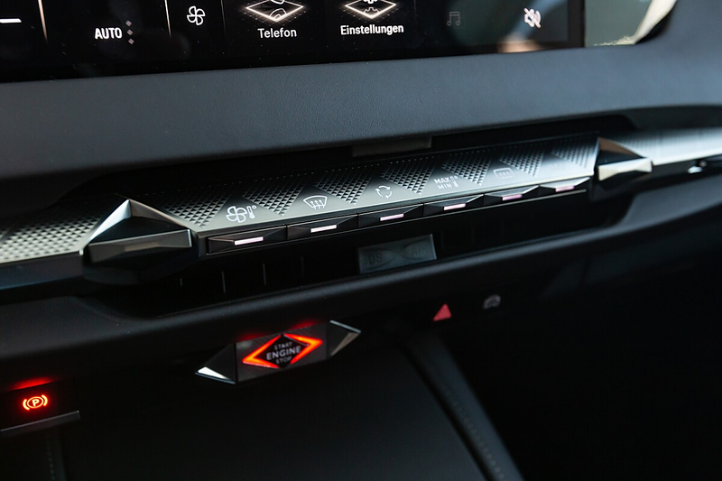 DS Automobiles DS 4 Etoile-Nappaleder — photo 9
