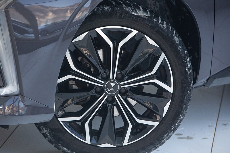 DS Automobiles DS 4 Etoile-Nappaleder — photo 4