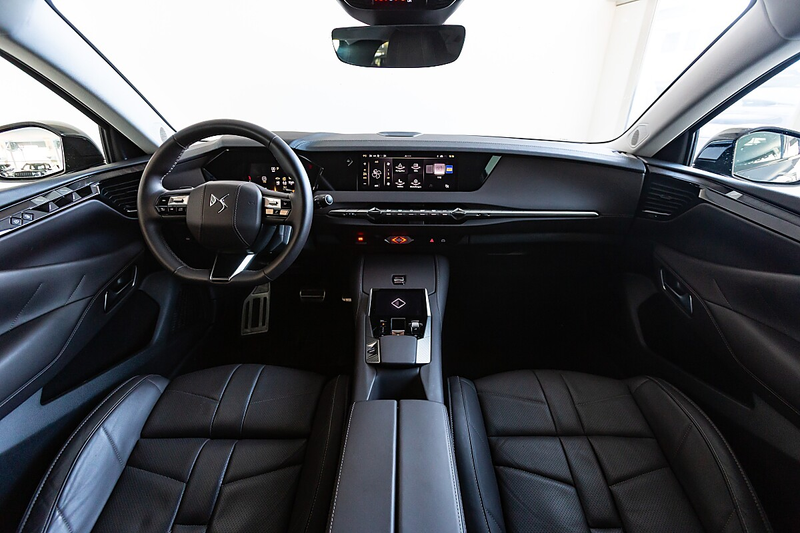DS Automobiles DS 4 Etoile-Nappaleder — photo 5