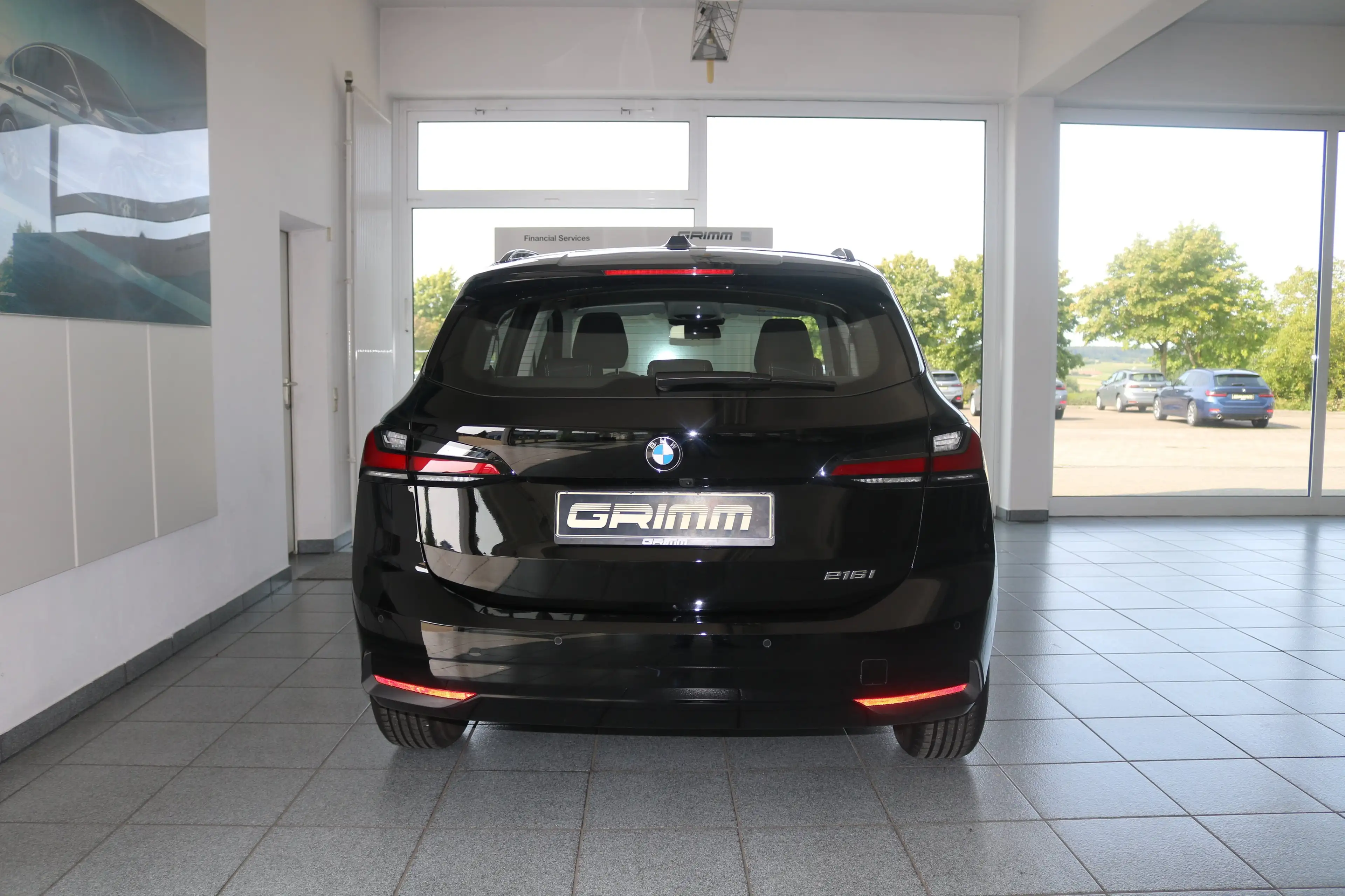 BMW 216 i Driv.-Park.-Assistent LED RFK Klimaaut. PDC — photo 6