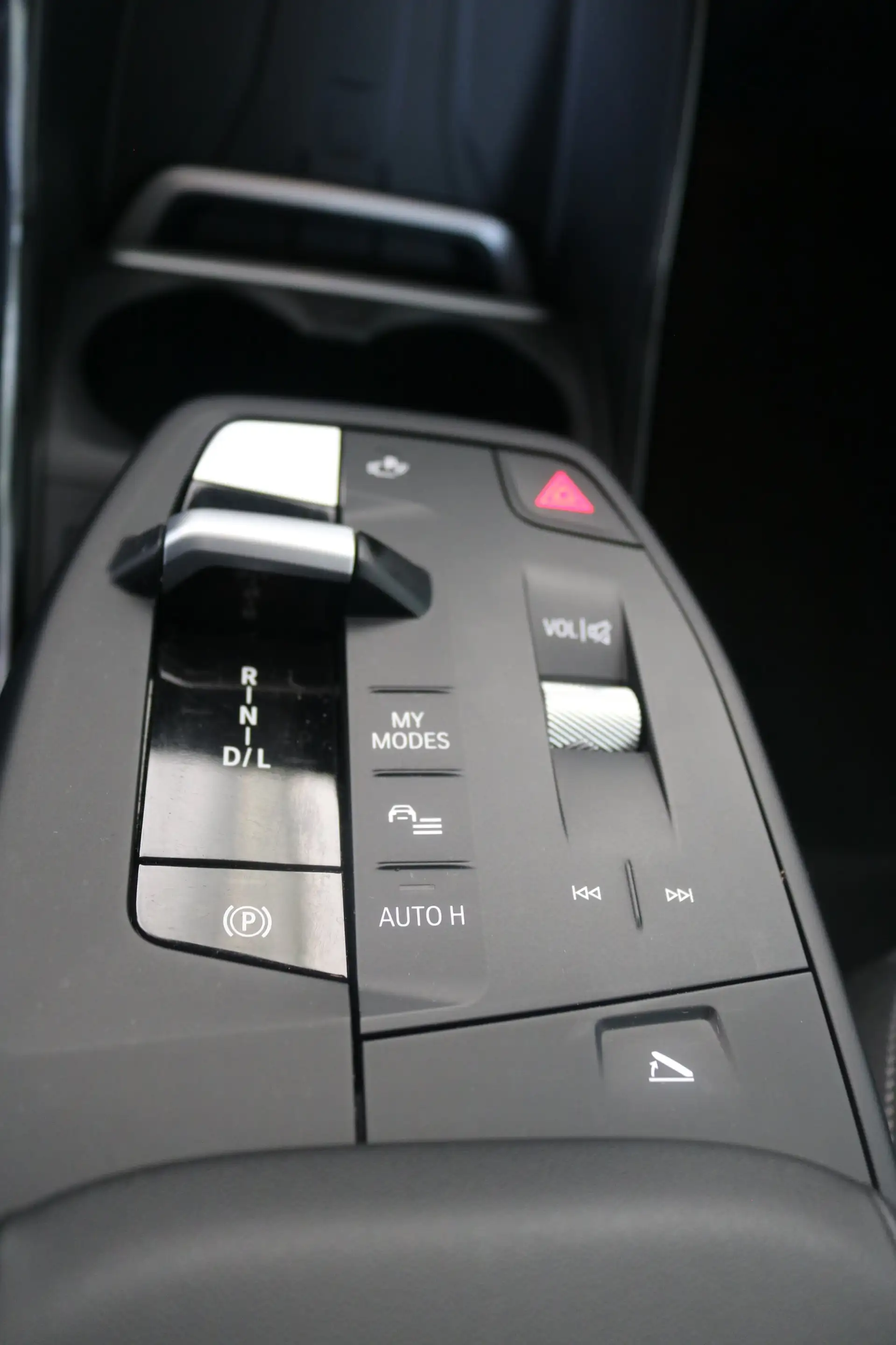 BMW 216 i Driv.-Park.-Assistent LED RFK Klimaaut. PDC — photo 11
