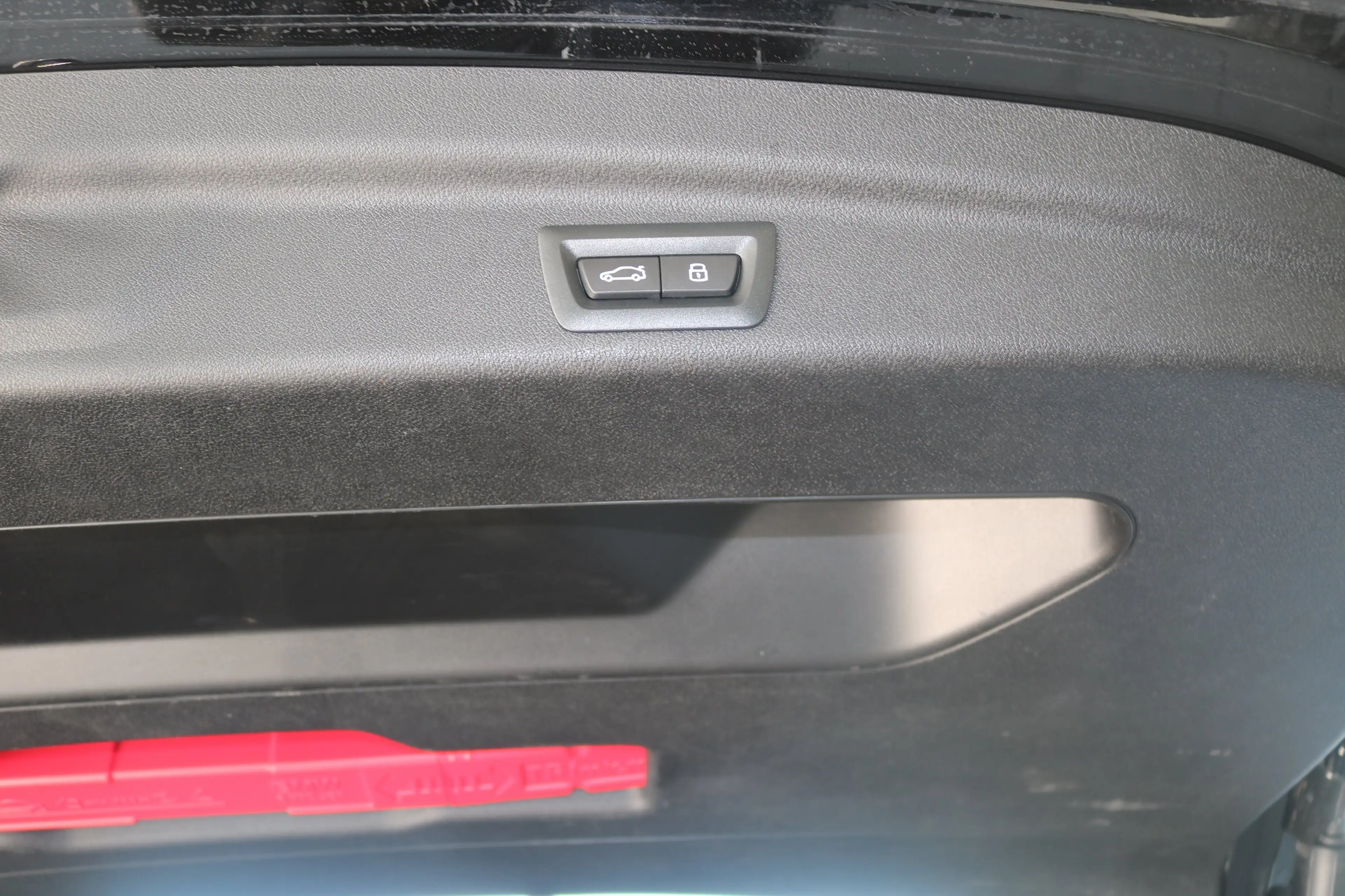 BMW 216 i Driv.-Park.-Assistent LED RFK Klimaaut. PDC — photo 8