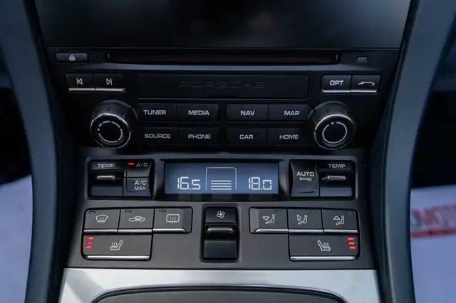 Porsche 991 view 18